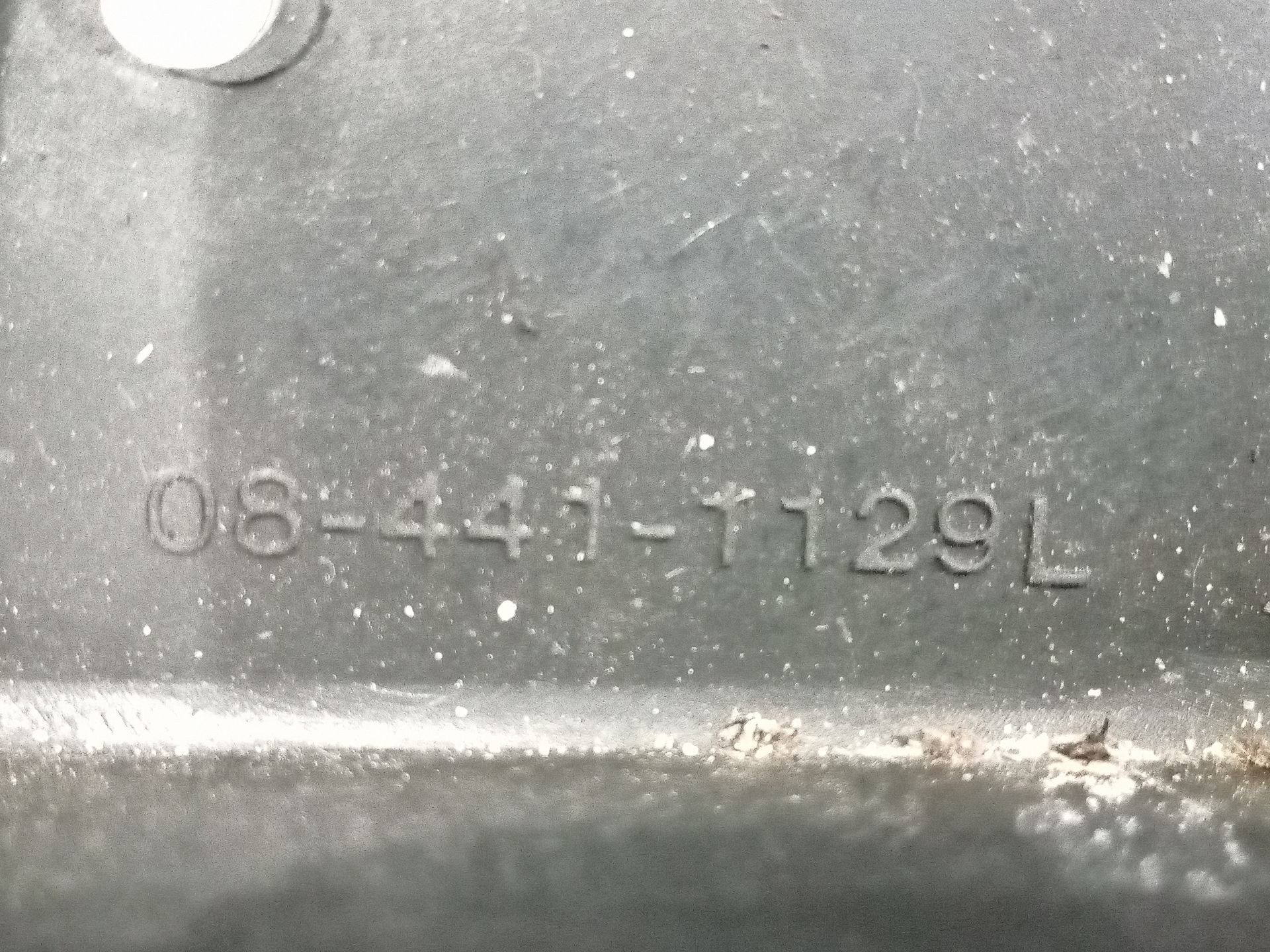 faro_izquierdo_084411129l_volkswagen_transporter_iv