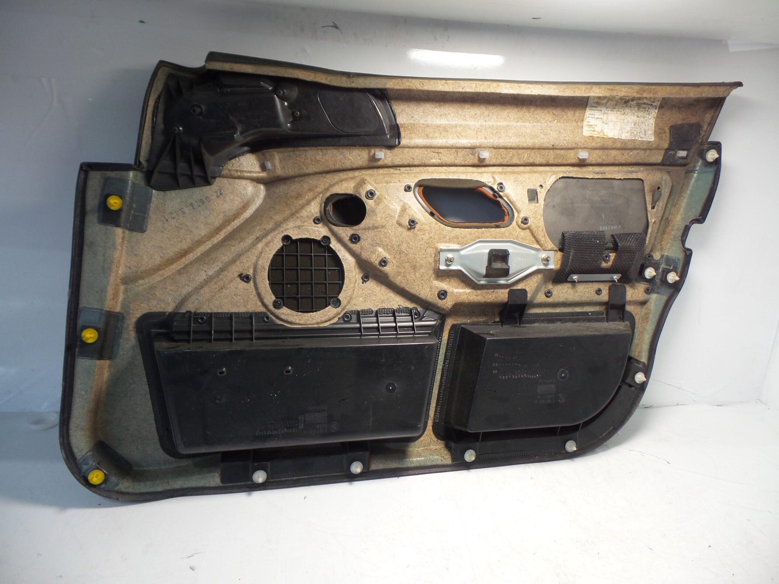 guarnecido_puerta_delantera_izquierda_bmw_5_e39