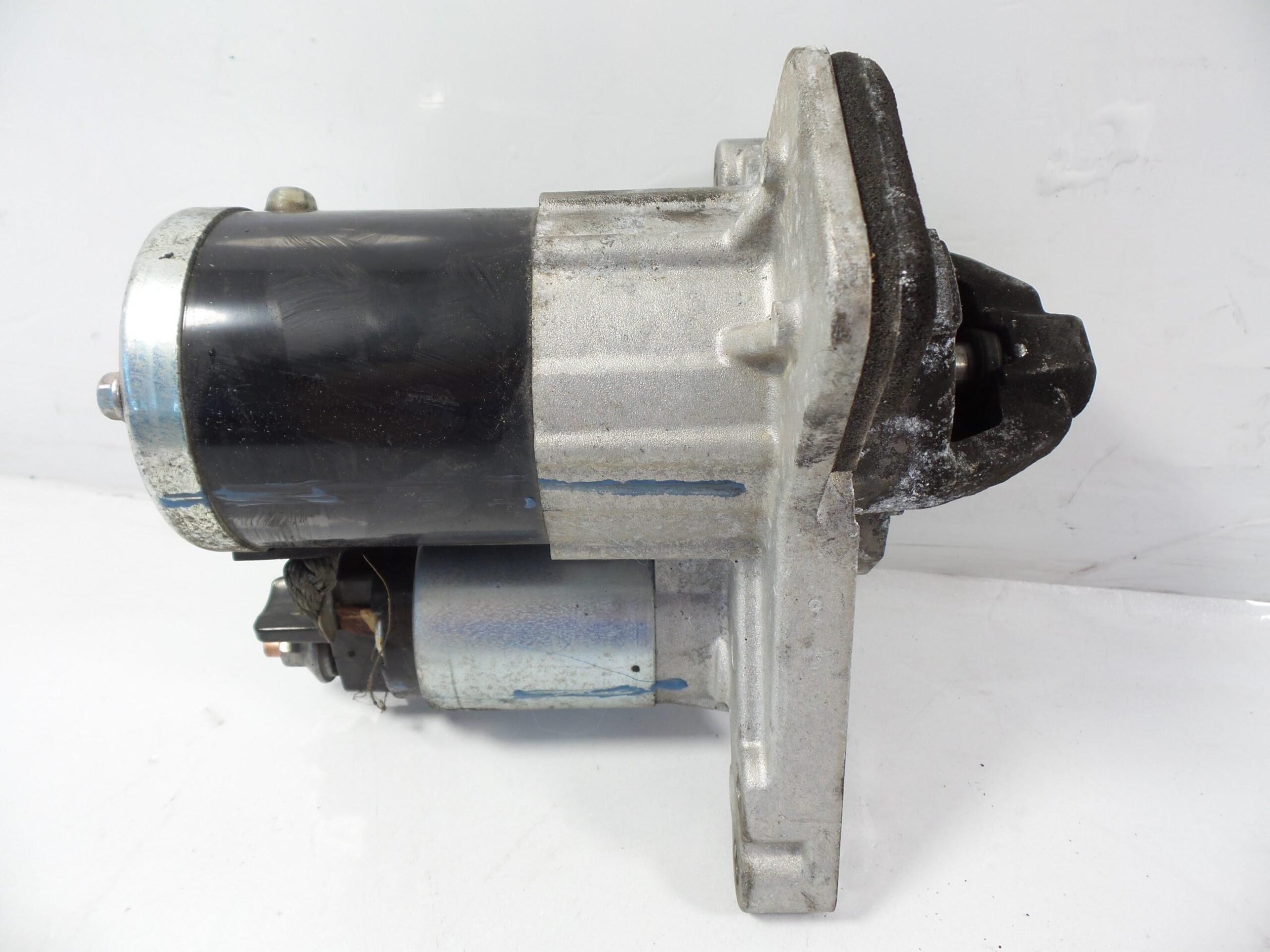 motor_arranque_233000557r_renault_megane_iii_hatchback_bz0_1_b3_1_2_tce_bz16_bz28