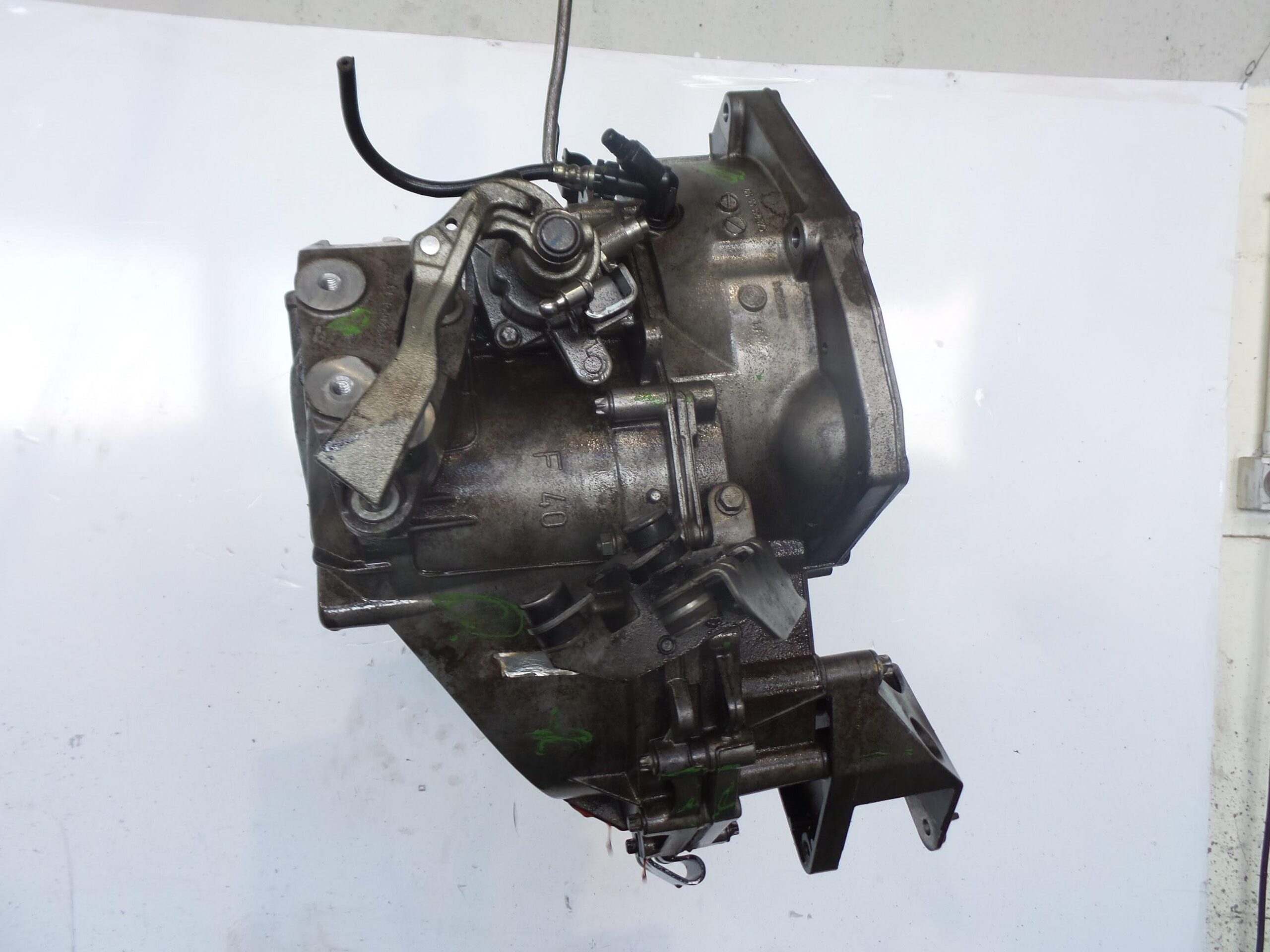 caja_cambios_manual_f40_r04016376_gm55350375_opel_vectra_c_z02_1_9_cdti_f69