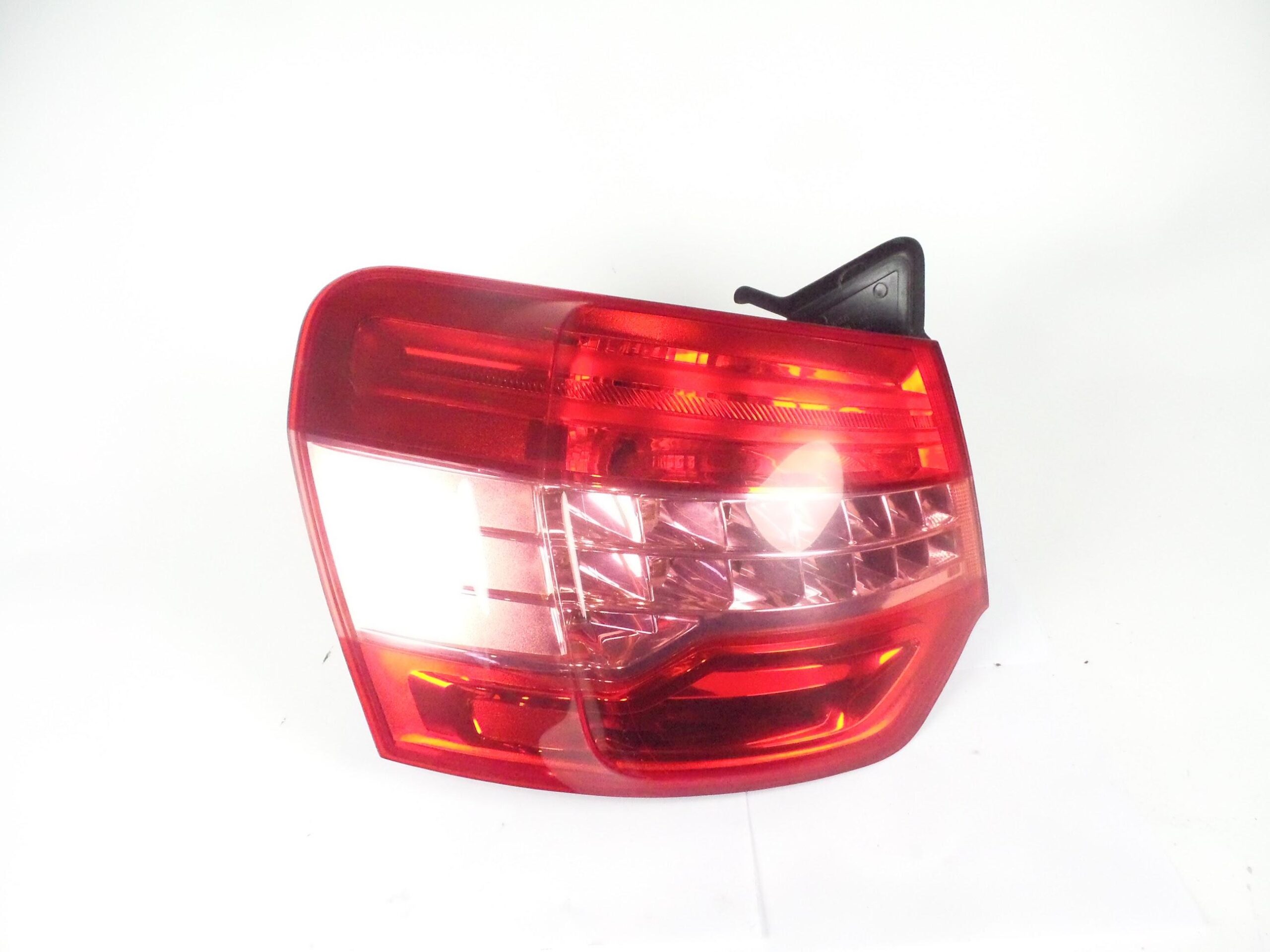 piloto_trasero_izquierdo_exterior_9681063680_citr_n_c5_iii