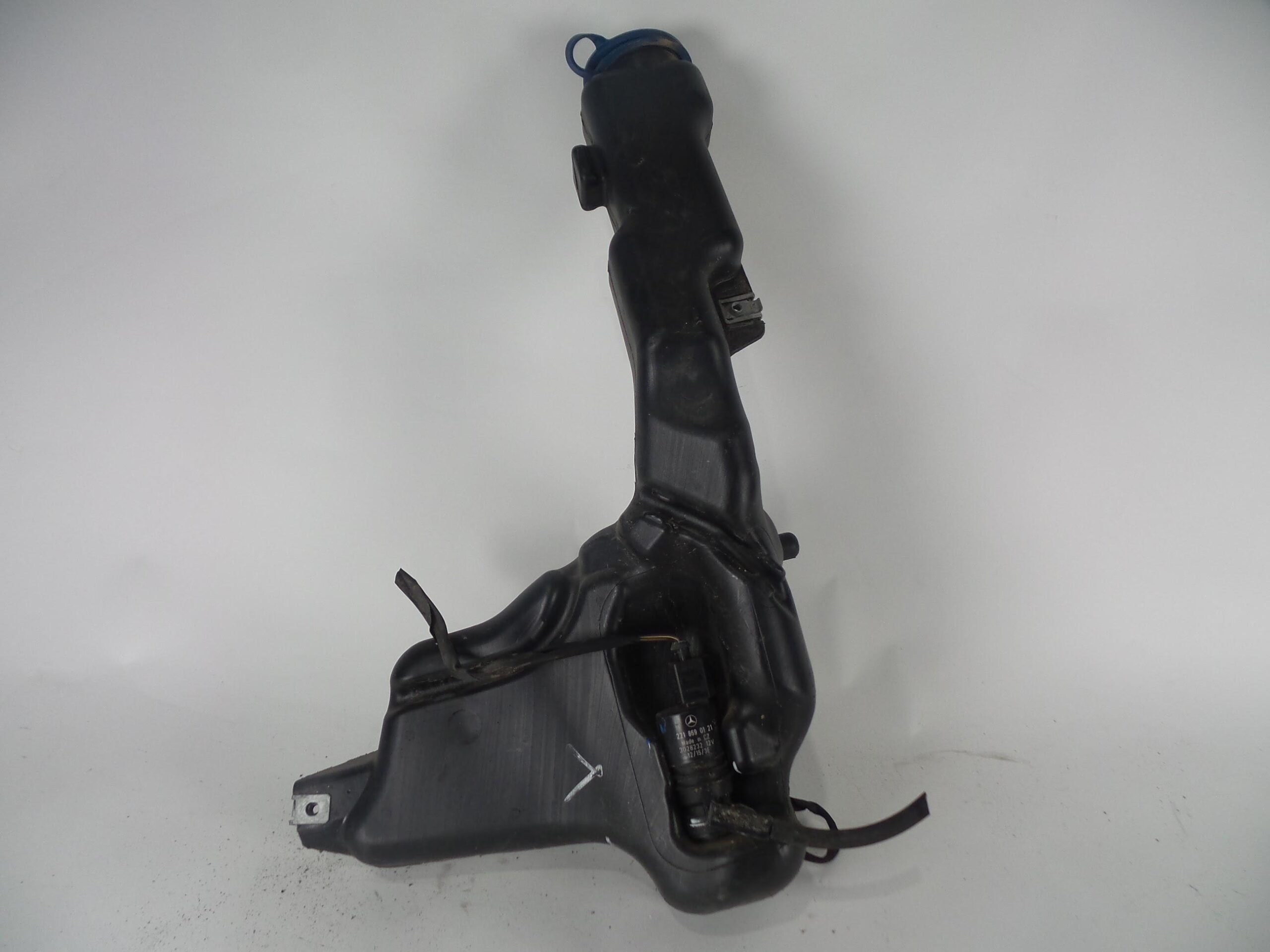 deposito_limpia_a2048601560_mercedes_benz_clase_e_c207