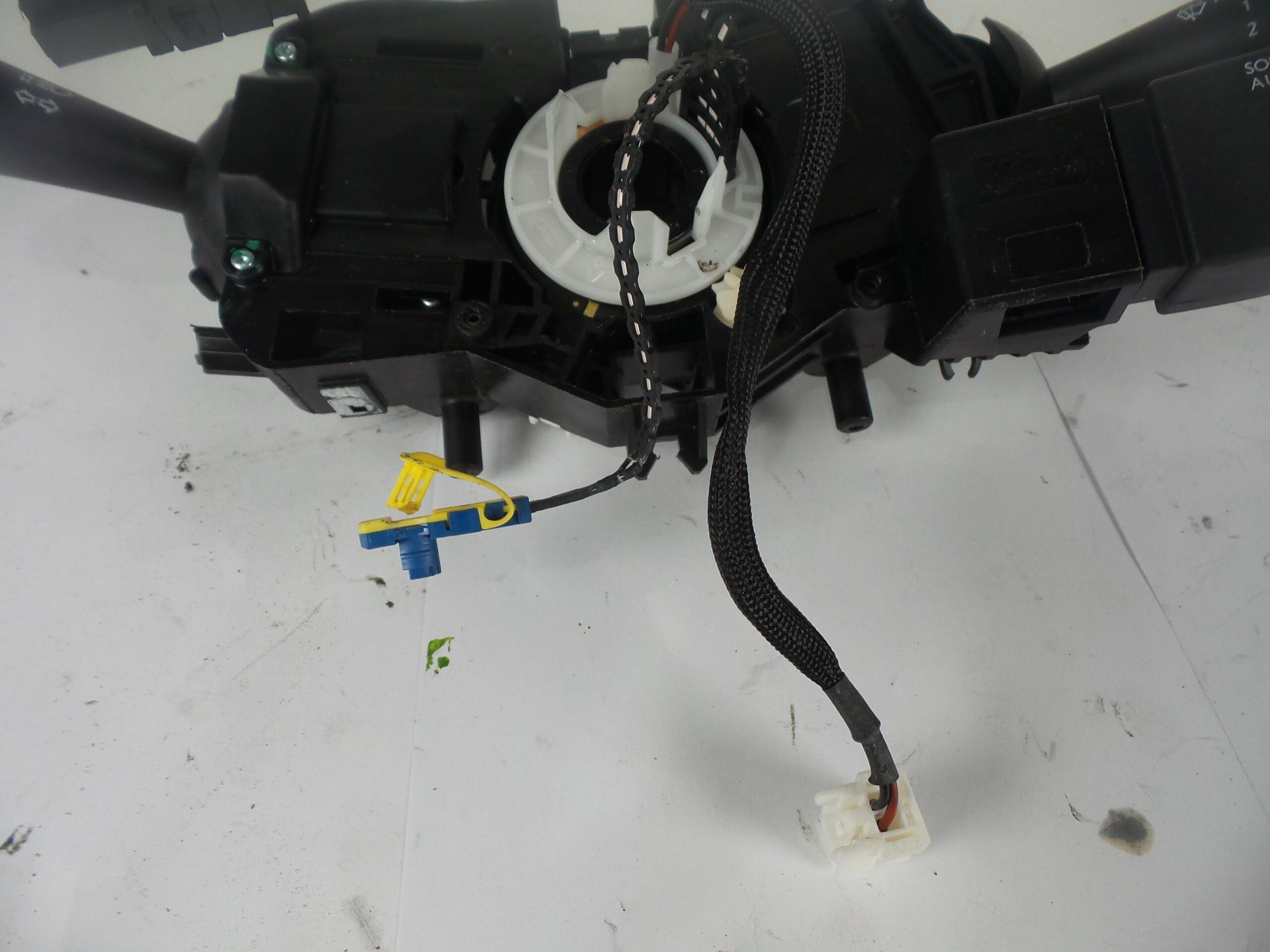 mando_multifuncion_255678341r_renault_megane_iv_hatchback_b9a_m_n_1_3_tce_140_b9nb