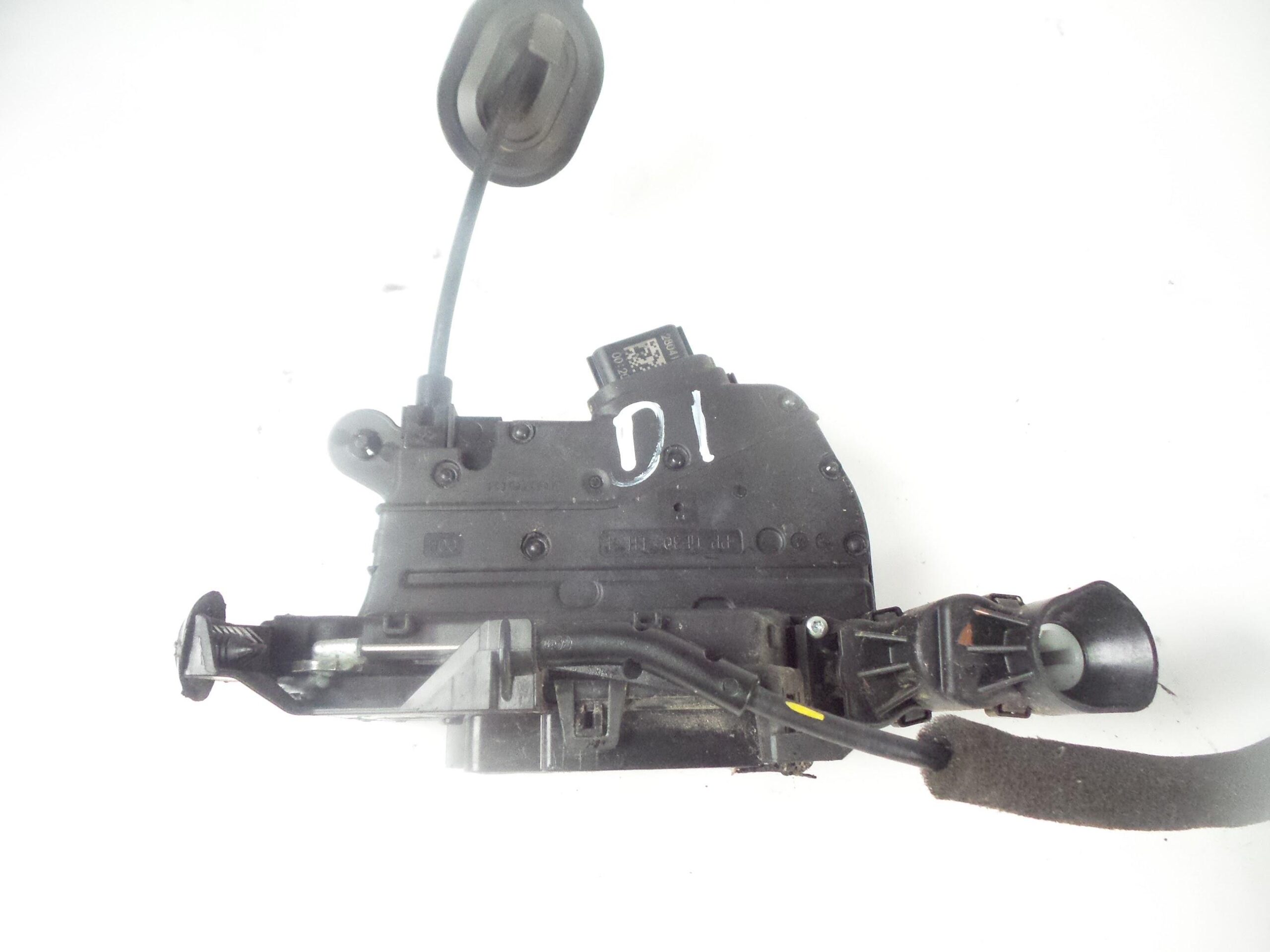 cerradura_puerta_delantera_izquierda_805031332r_renault_megane_iv_hatchback_b9a_m_n_1_3_tce_140_b9nb