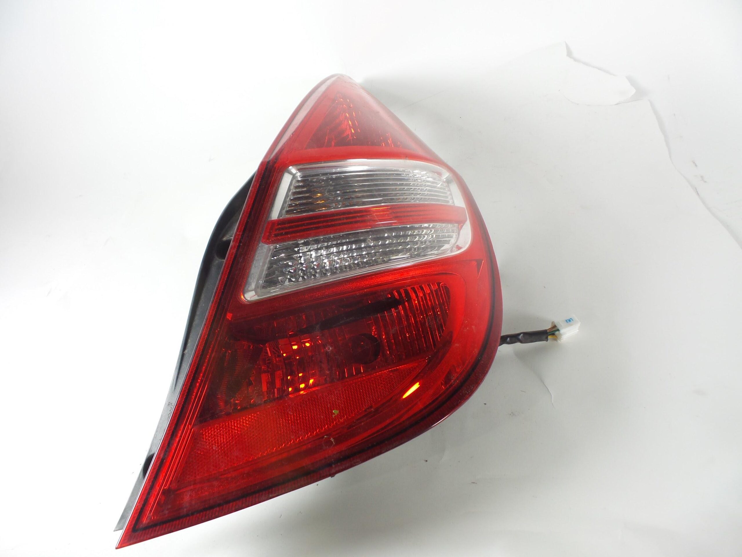 piloto_trasero_derecho_exterior_924022r0_hyundai_i30_fd_1_6_crdi