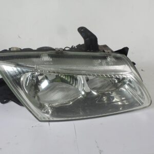 faro_derecho_26010bn011_nissan_almera