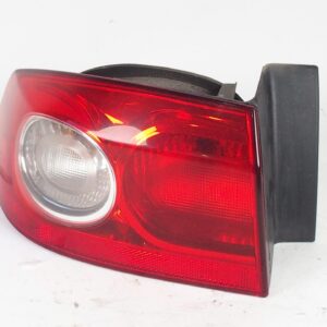 piloto_trasero_izquierdo_exterior_8200262667_renault_laguna_ii_fase_2