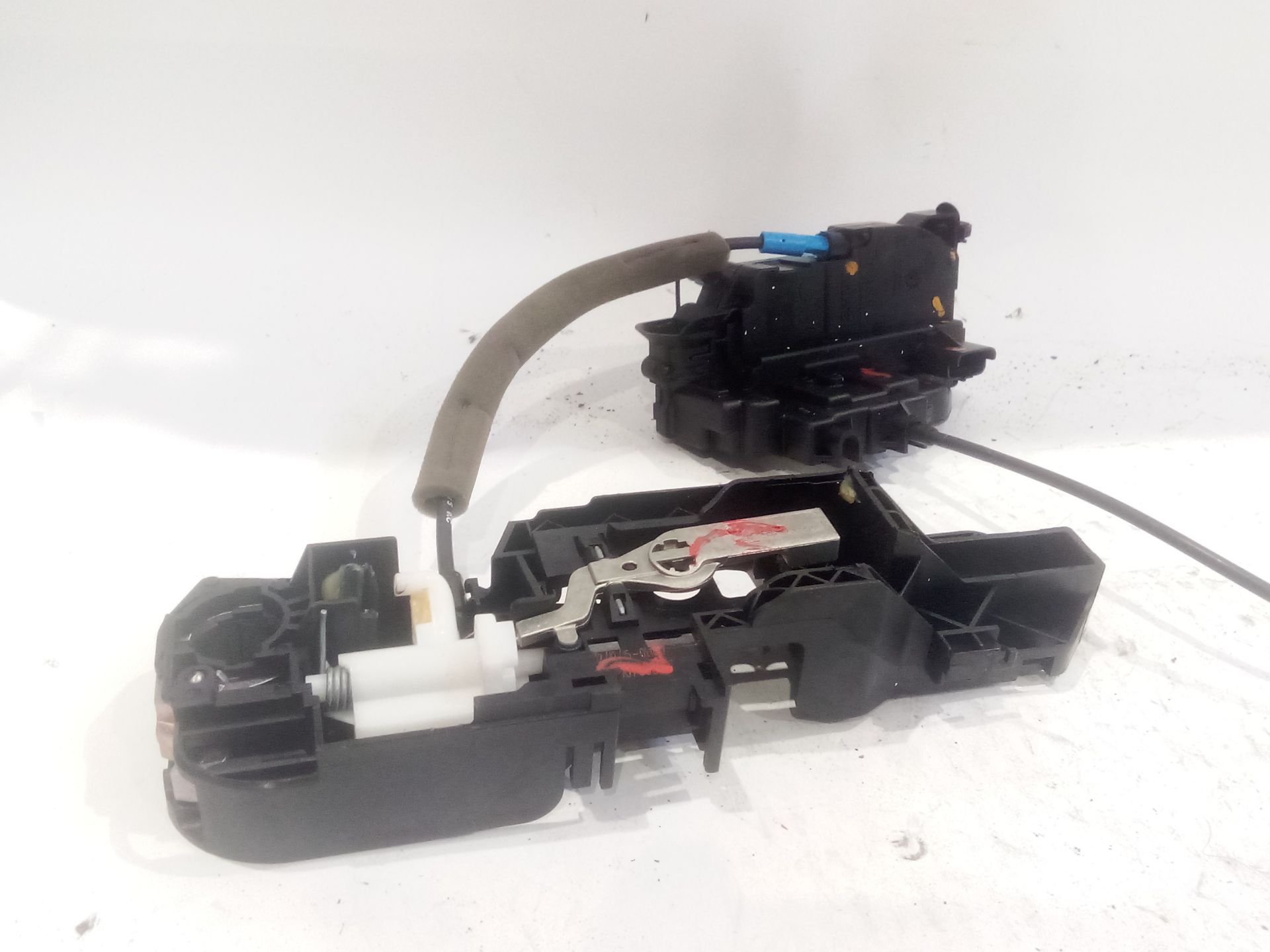 cerradura_puerta_delantera_izquierda_805030004r_806070032r_renault_citanmitsubishi_l200_megane_iiisubaru_impreza_iv