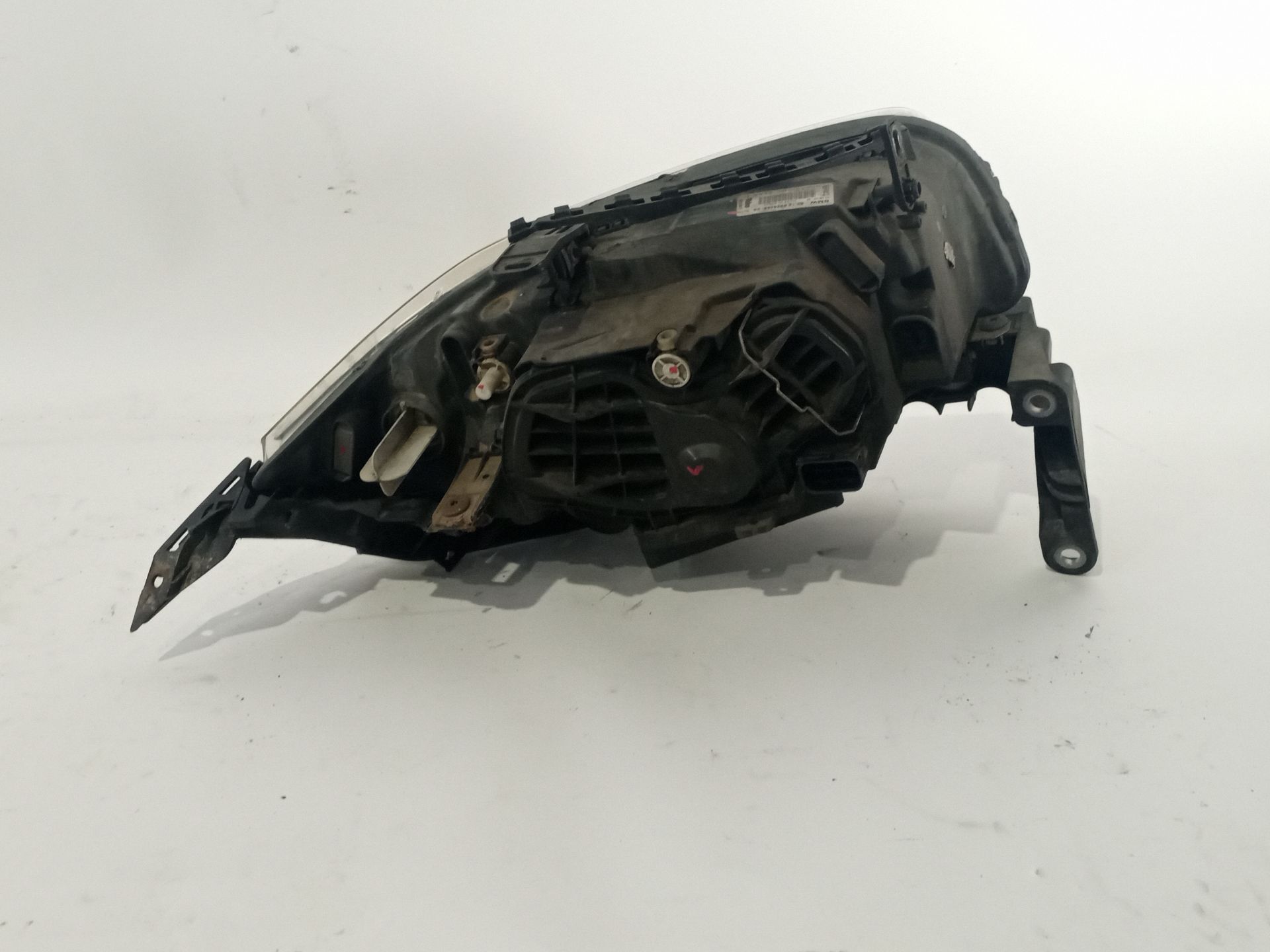 faro_izquierdo_63126924485_63_12_6924485_09_bmw_1_e87_120_d