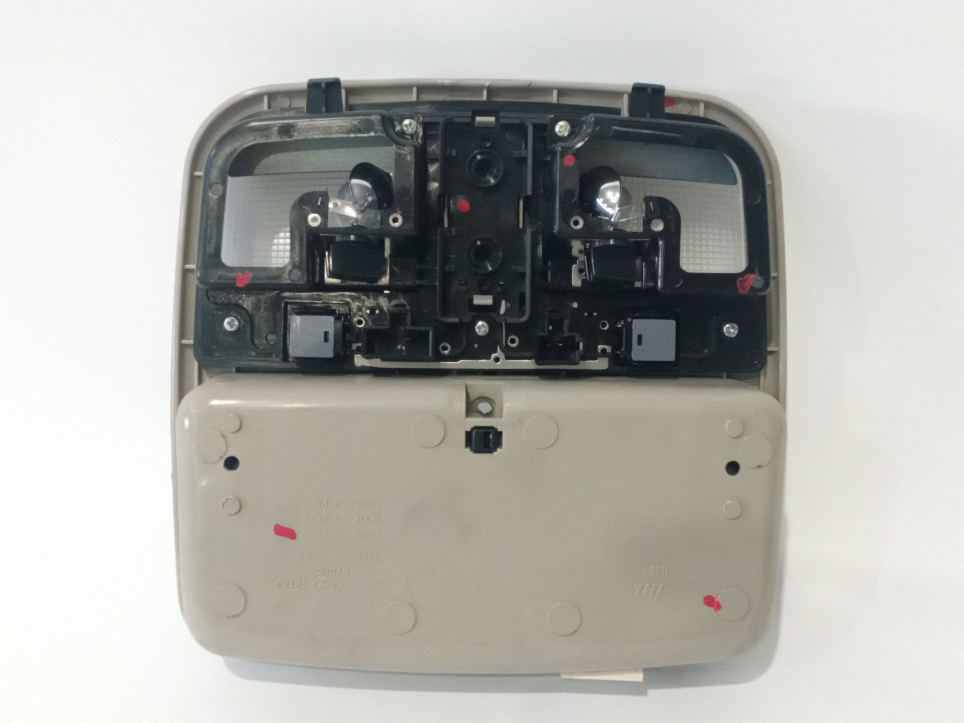 luz_interior_92800103k0_hyundai_sonata_v_nf_2_0_crdi