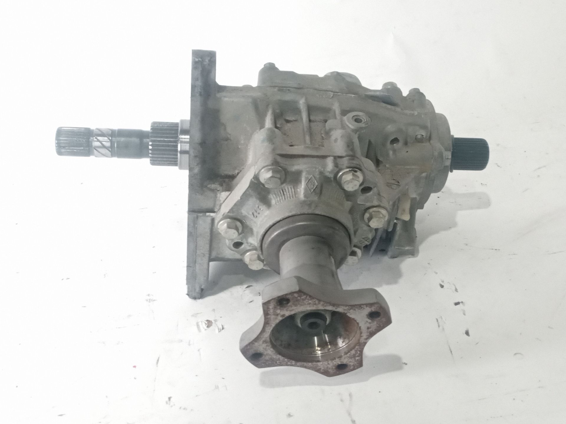 diferencial_delantero_331174457r_331101830r_dacia_duster_hm_1_3_tce_130_4x4_hmmf