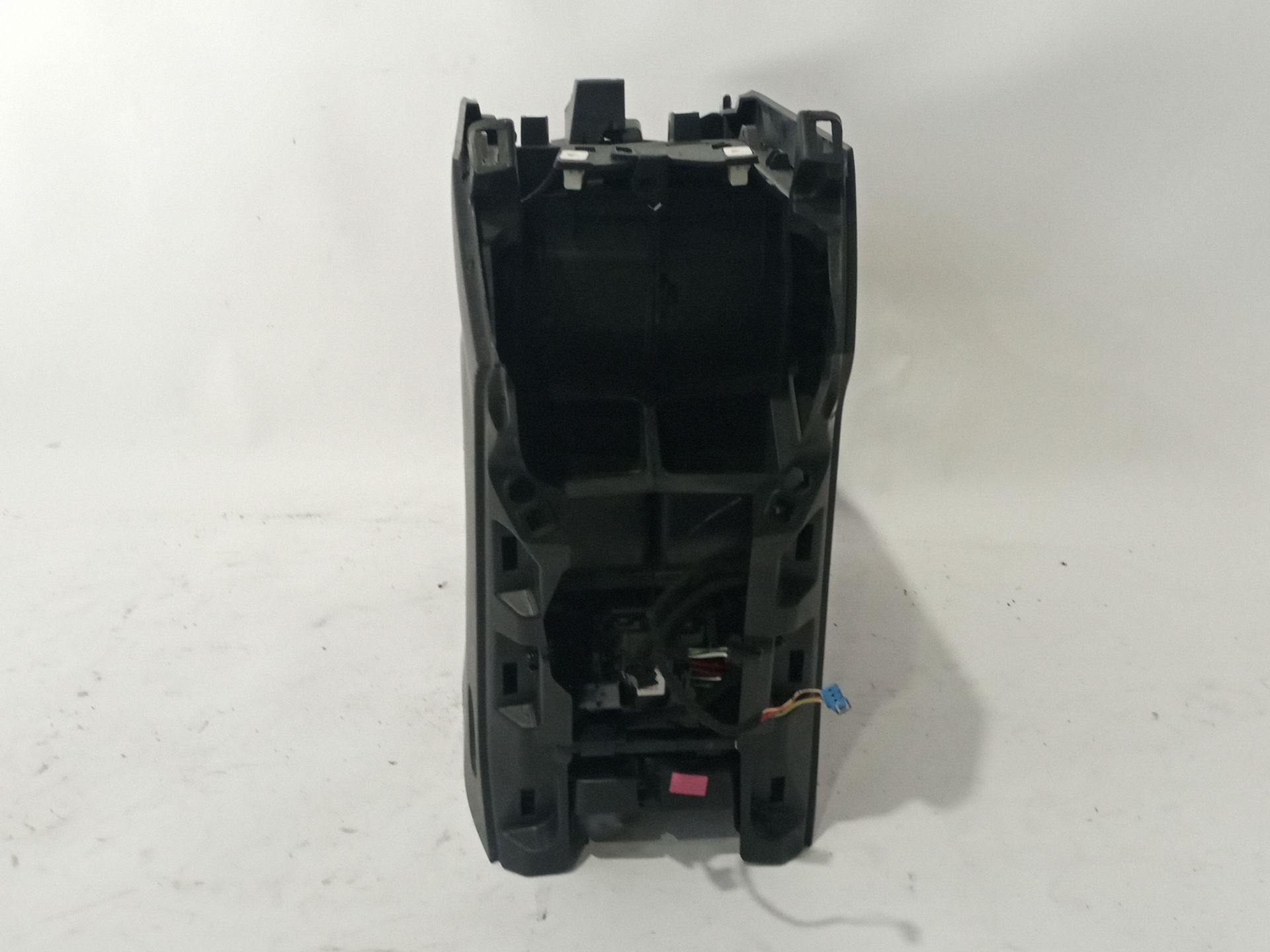 consola_central_9810043677_ds_ds_7_crossback_j4_jr_jc_2_0_bluehdi_180_jjehzr