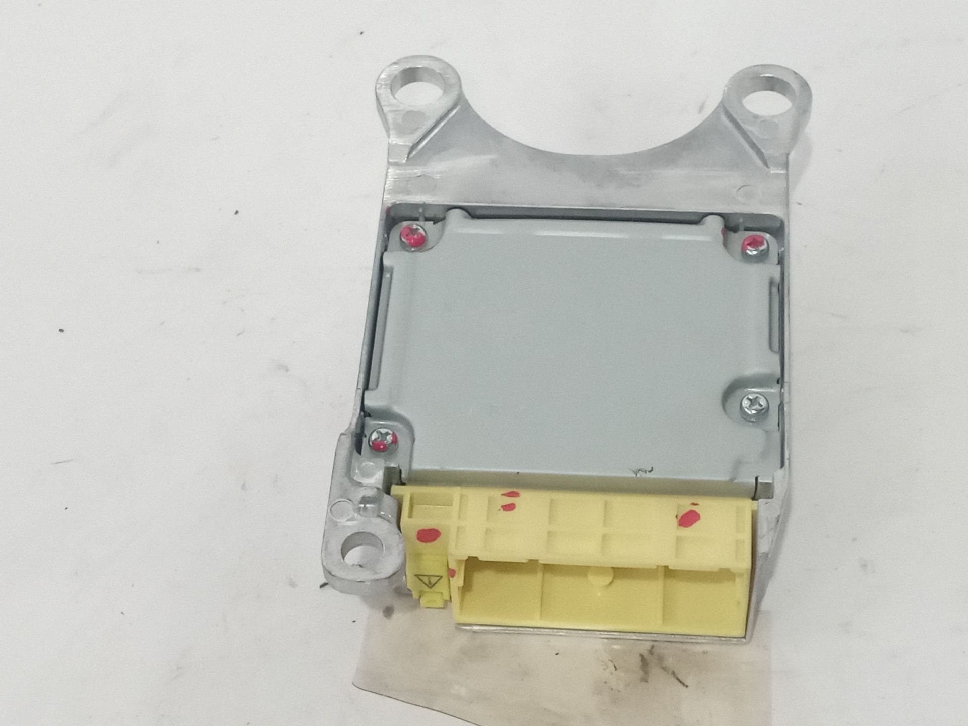 centralita_airbag_8917002j70_2310009590_toyota_auris_ranchera_familiar_e18_1_8_hybrid_zwe186