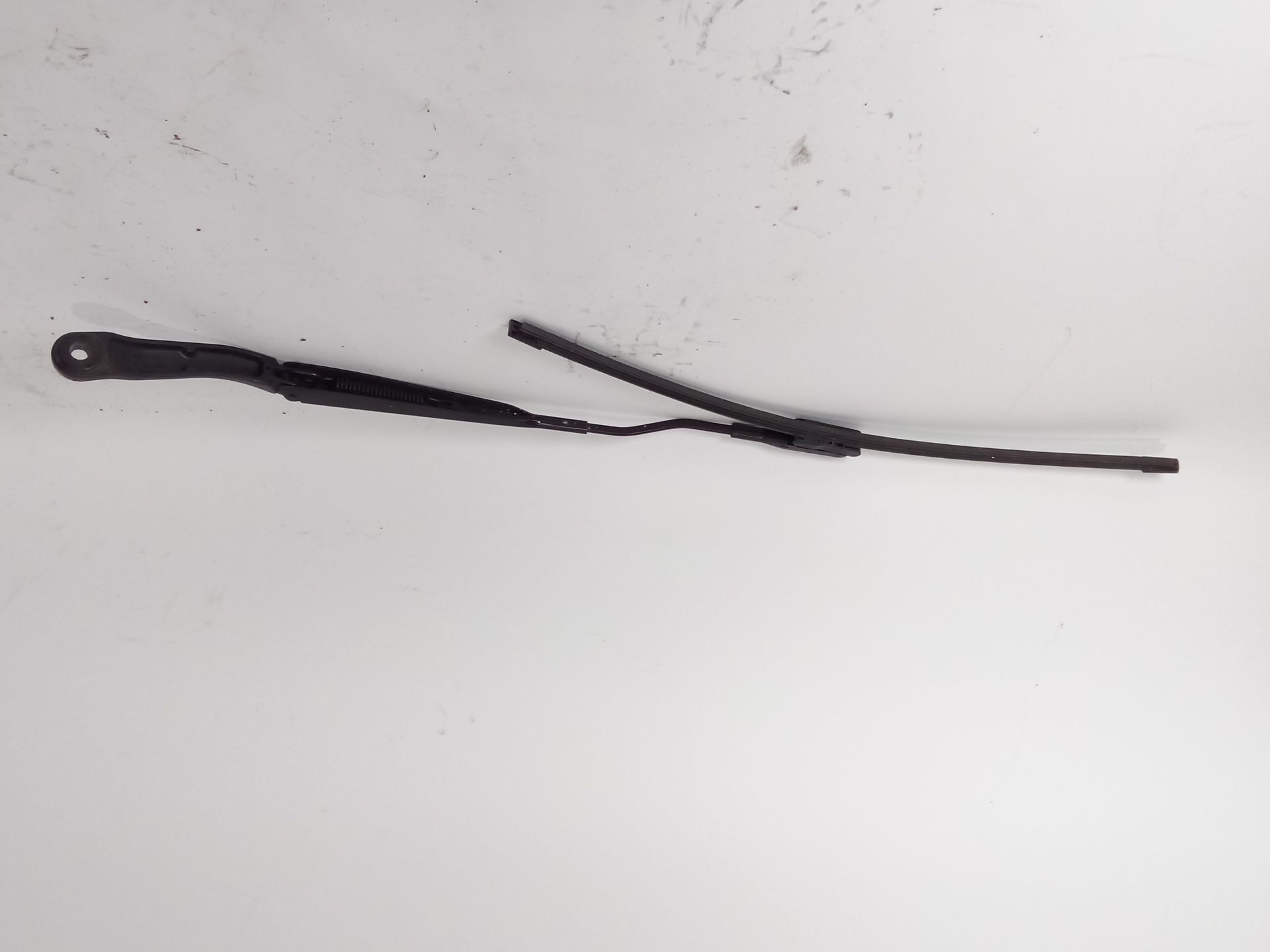 brazo_limpia_delantero_izquierdo_80017587_nissan_qashqai_i_j10_nj10_2_0