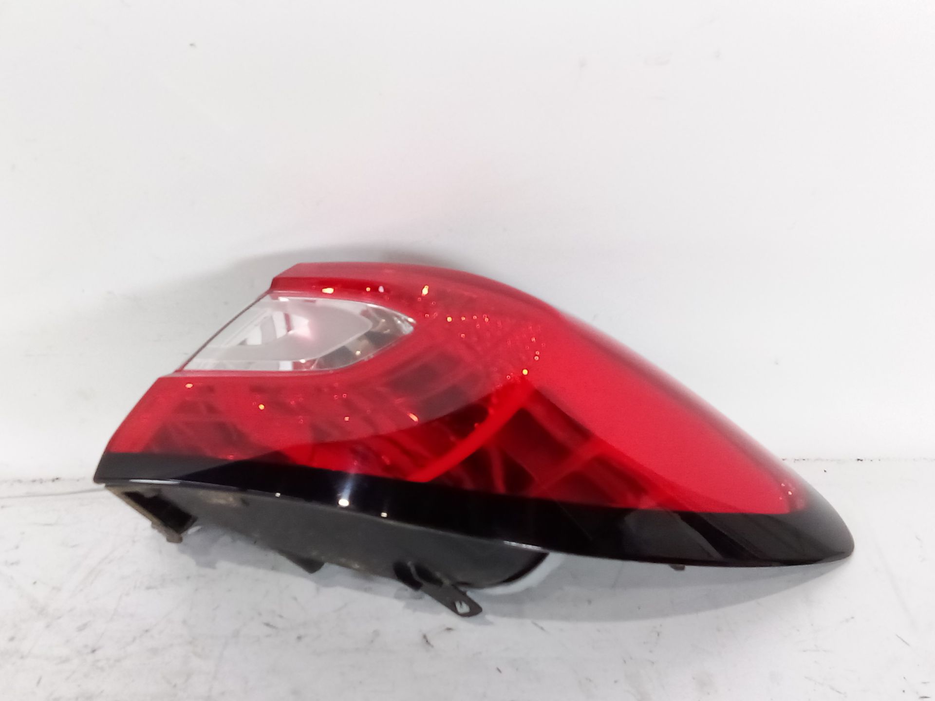 piloto_trasero_derecho_exterior_265557367r_renault_captur_i_j5_h5_0_9_tce_90