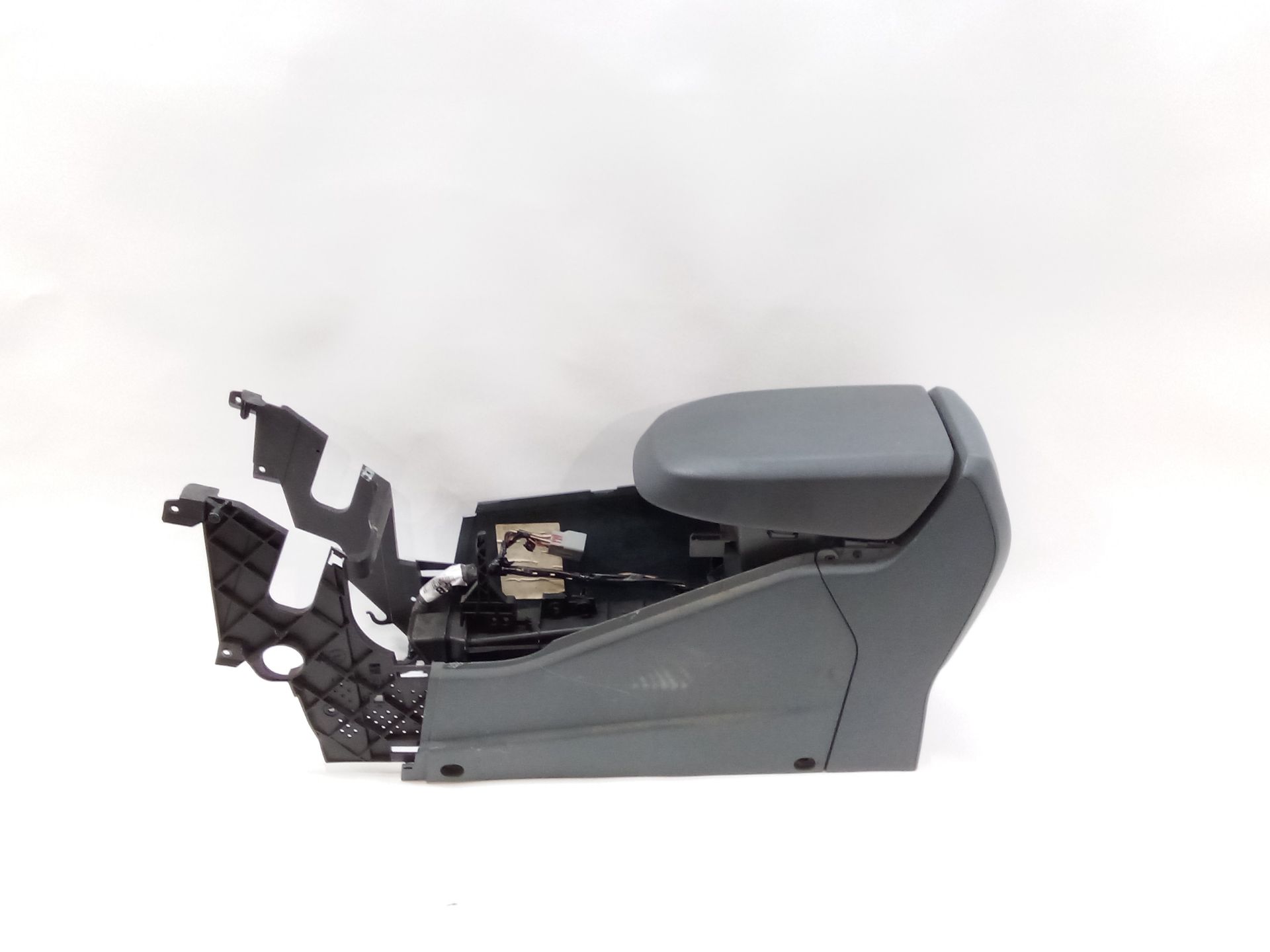 consola_central_am51r044f70ah38dd_con_reposabrazos_gris_ford_c_max_ii_dxa_cb7_dxa_ceu_1_6_tdci