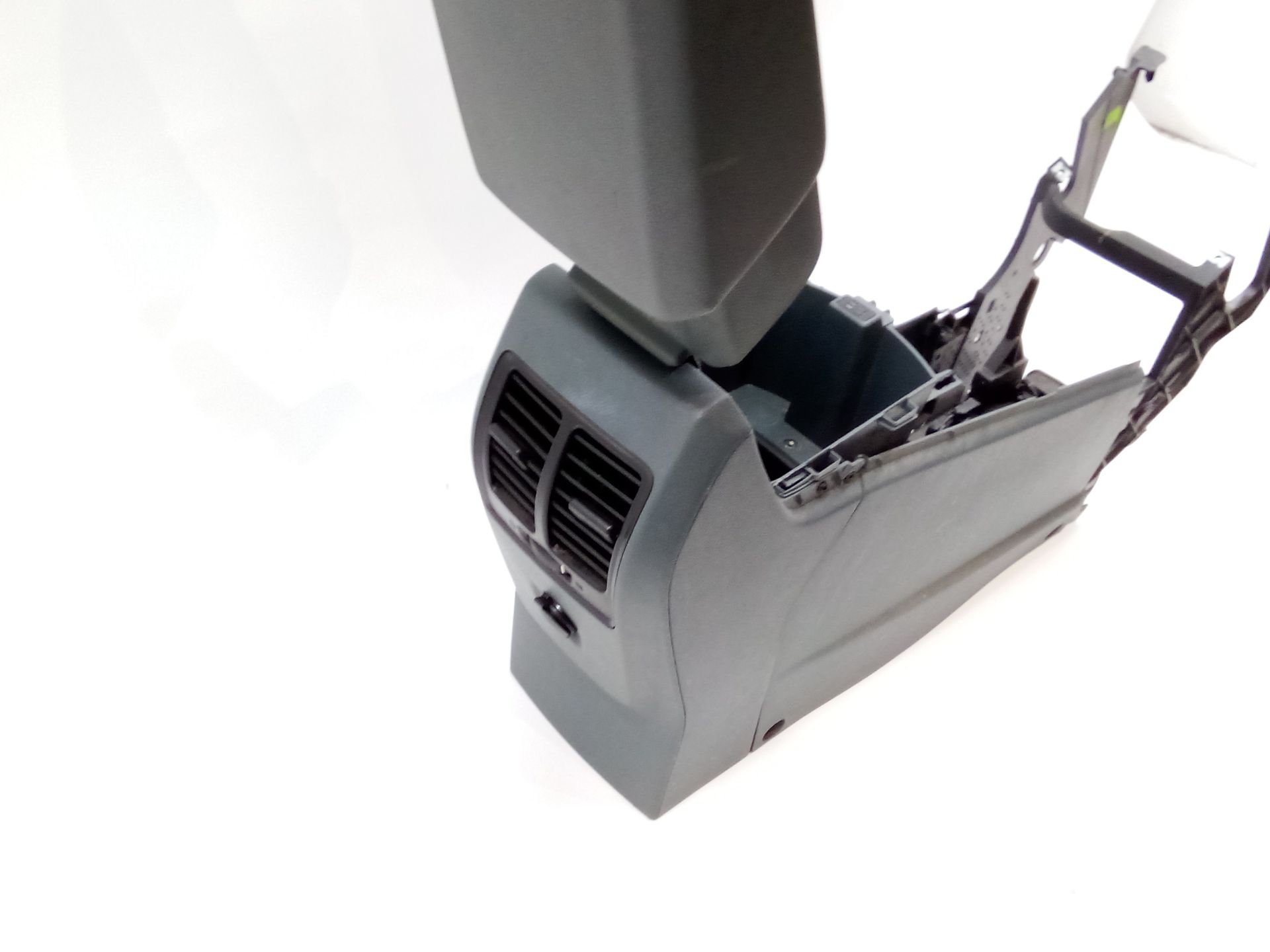 consola_central_am51r044f70ah38dd_con_reposabrazos_gris_ford_c_max_ii_dxa_cb7_dxa_ceu_1_6_tdci