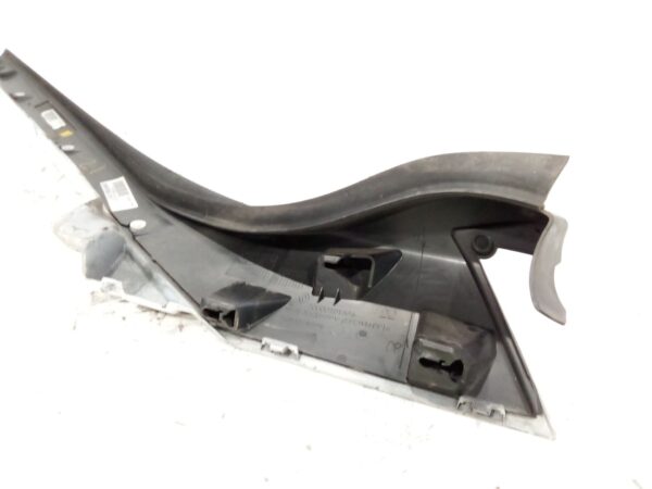moldura_luna_delantera_izquierda_768351859r_renault_scenic_iii_jz0_1_1_5_dci