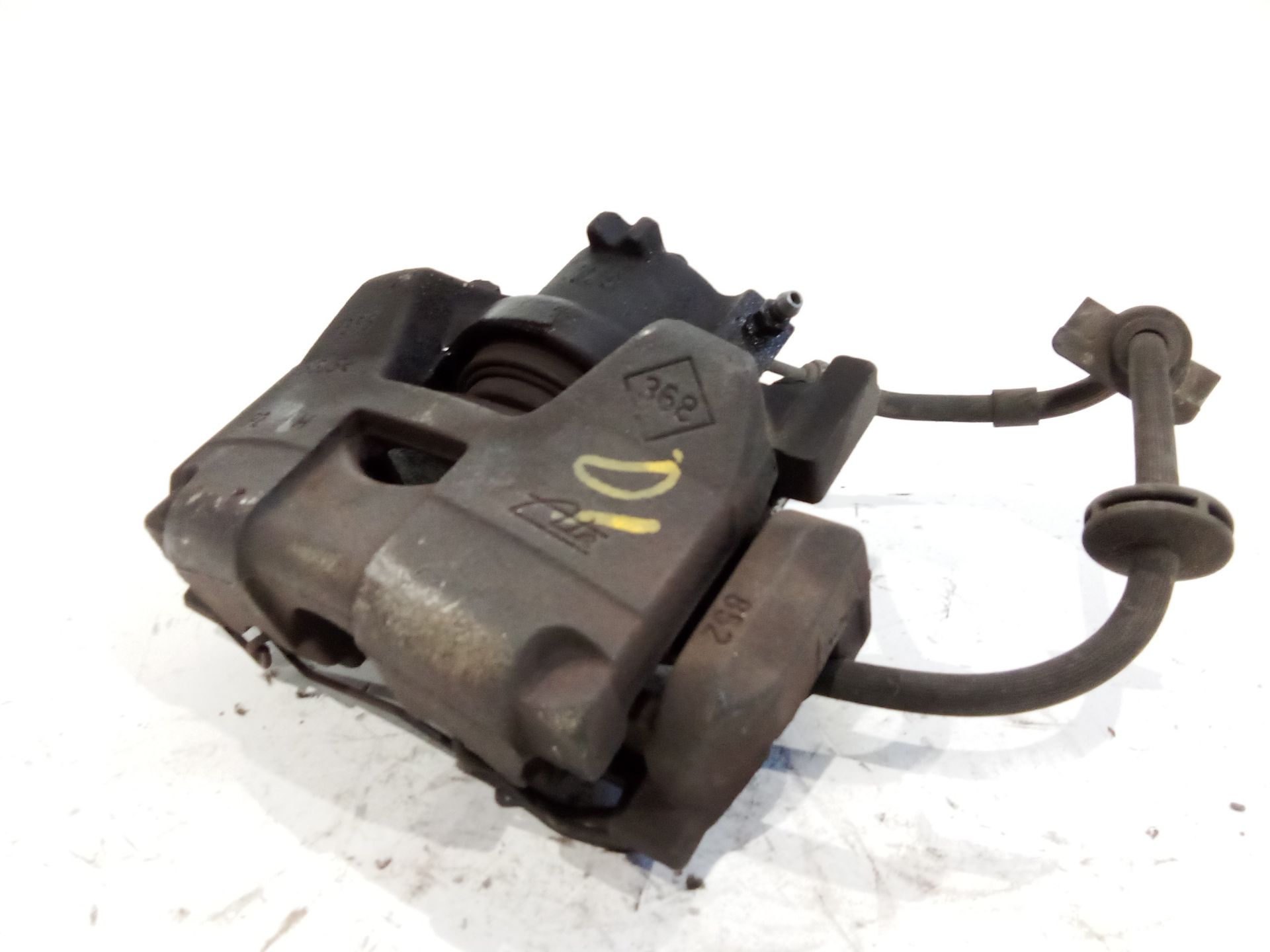 pinza_freno_delantera_izquierda_410110001r_renault_laguna_iii_bt0_1_2_0_16v_turbo