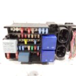 caja_reles_fusibles_1801330_renault_megane_iii_hatchback_bz0_1_b3_1_2_tce_bz2b_bz11