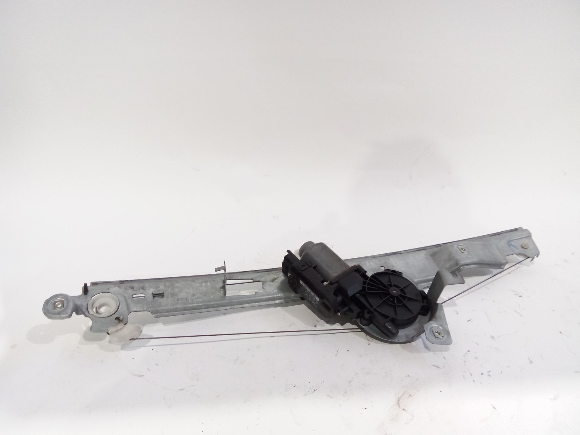 elevalunas_delantero_izquierdo_8201010937_renault_scenic_ii_jm0_1_1_6_16v_jm1r