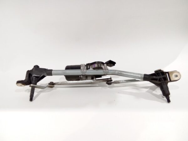 motor_limpia_delantero_28800001r_valeo_w000007226_renault_megane_iii_hatchback_bz0_1_b3_1_2_tce_bz2b_bz11