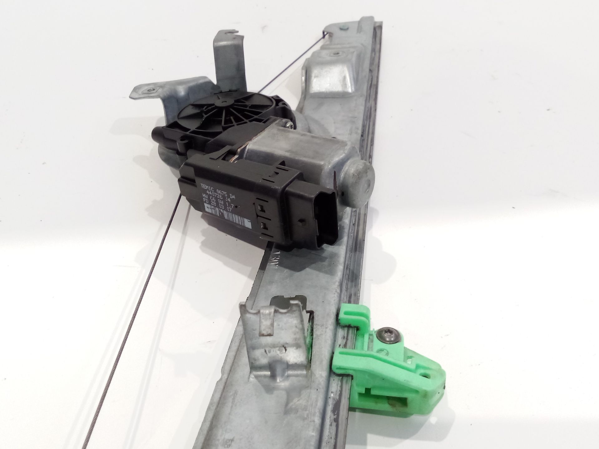 elevalunas_delantero_derecho_8201010936_renault_grand_scenic_ii_jm0_1_1_6