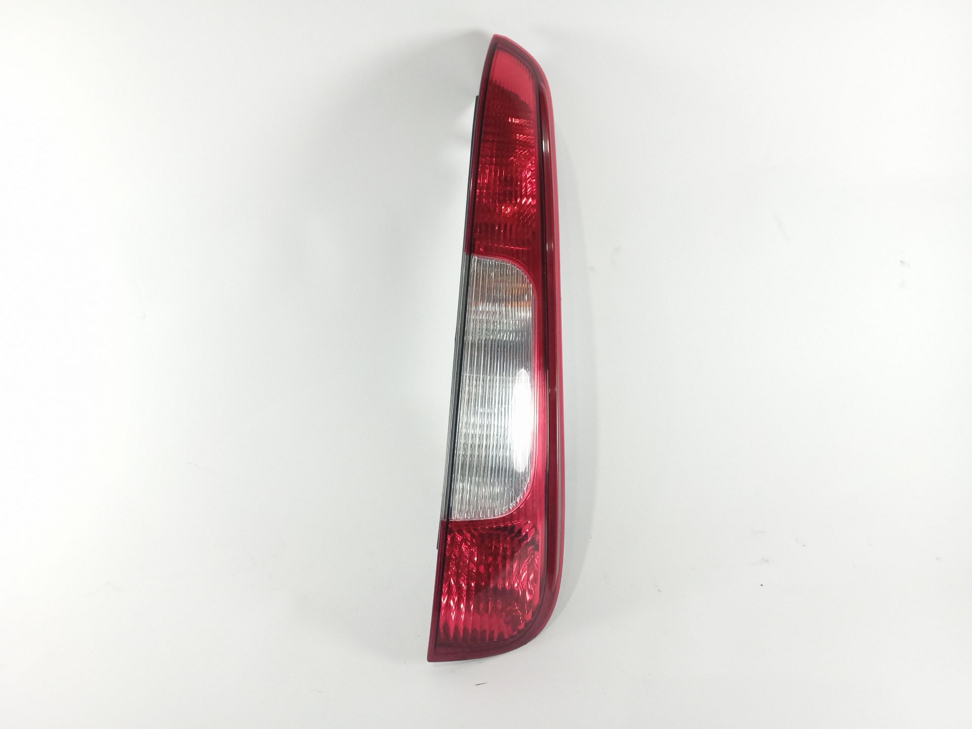 piloto_trasero_derecho_3m5113a602ad_ford_focus_c_max_dm2_1_6_tdci