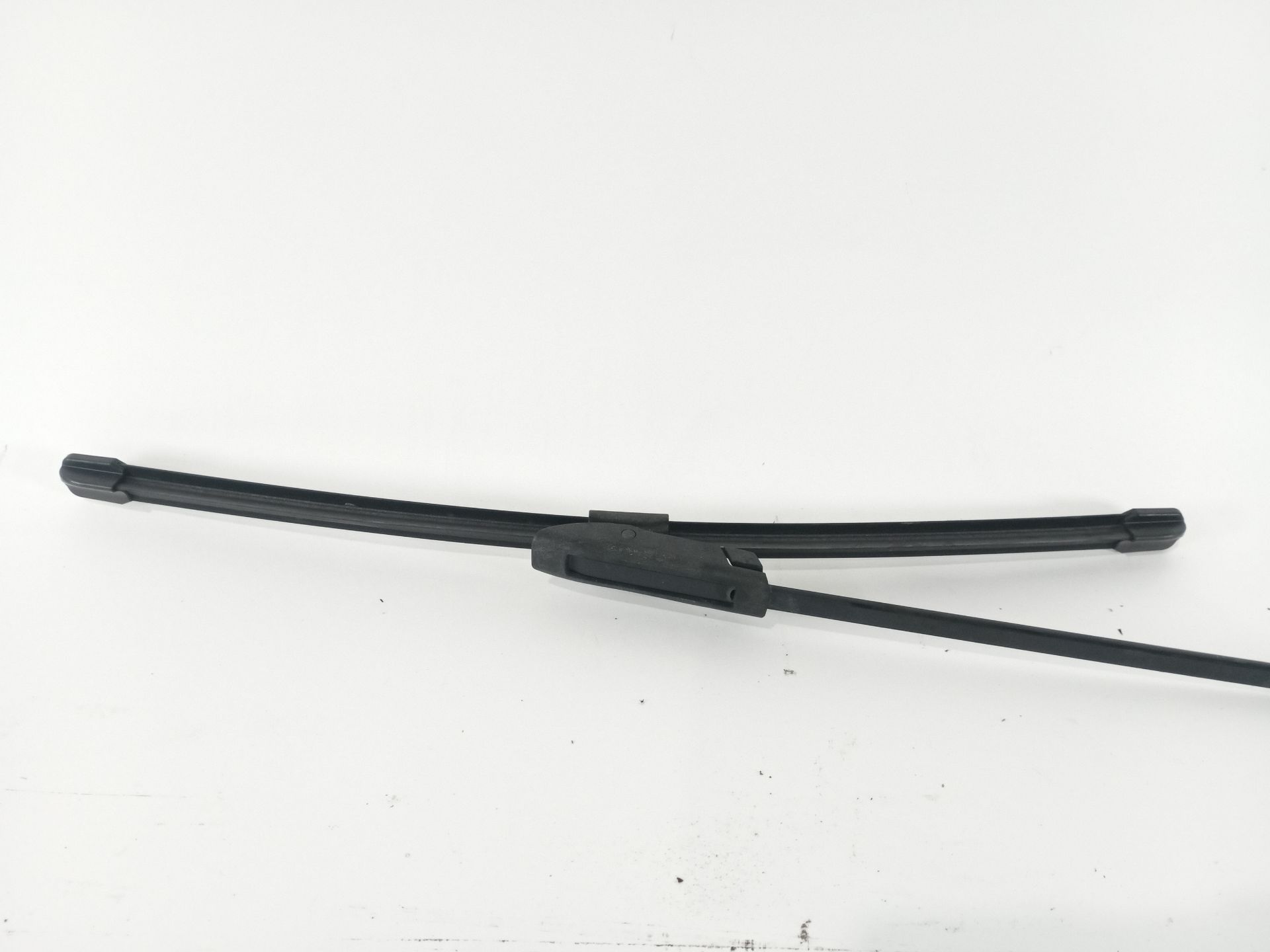 brazo_limpia_delantero_derecho_9604766180_citr_n_c_elysee_dd_1_6_bluehdi_100