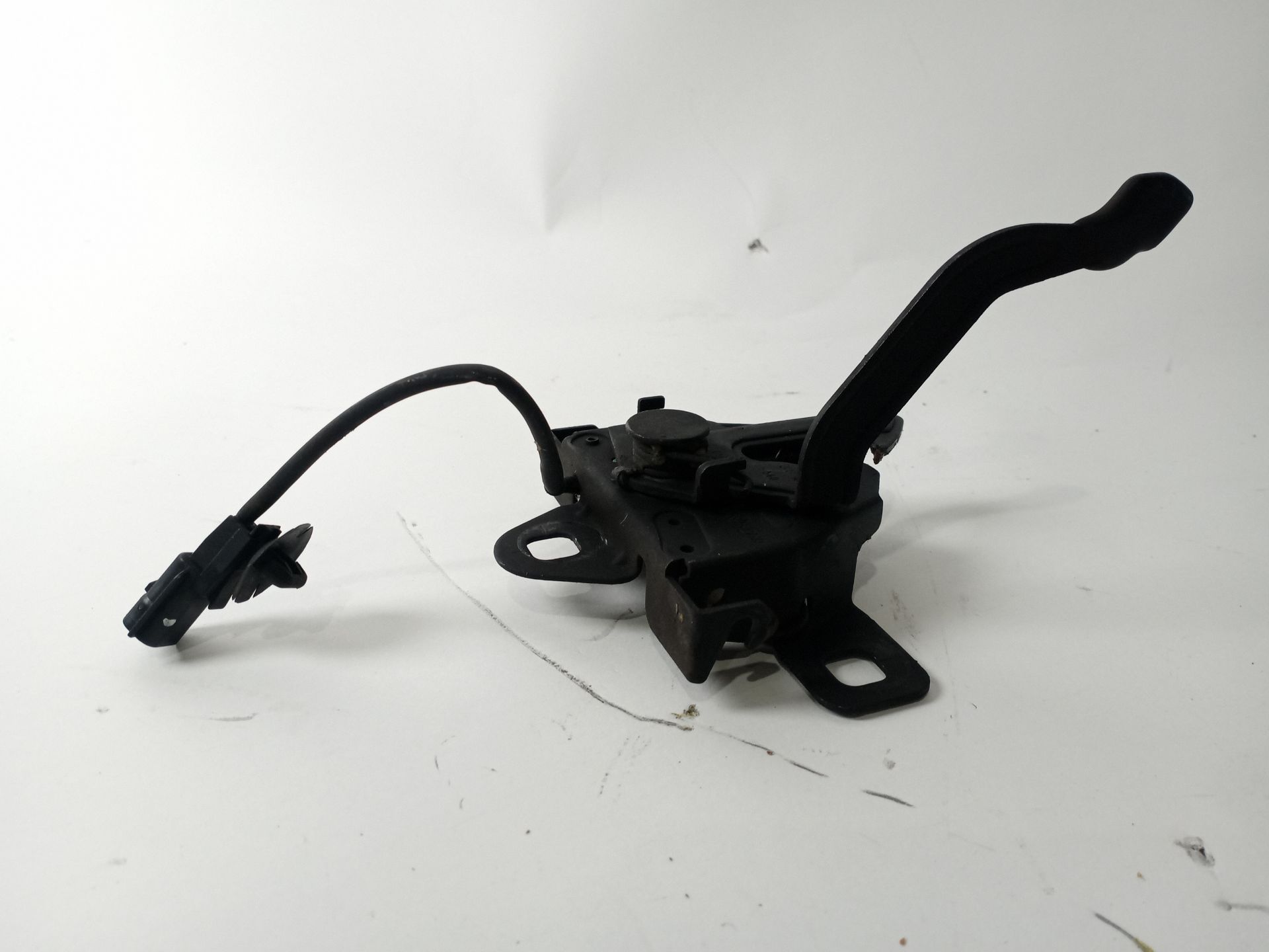 cerradura_capot_656010019r_renault_latitude_l70_2_0_dci_150_l70h