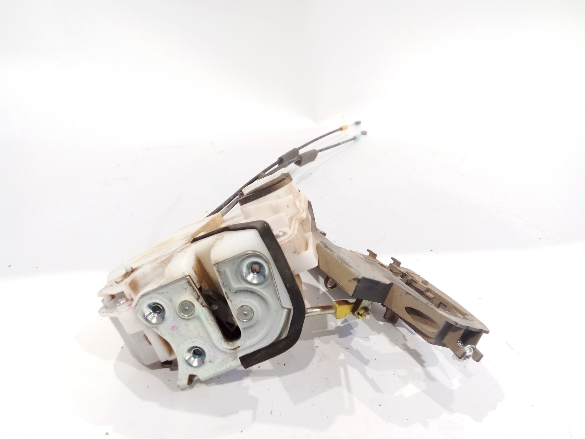 cerradura_puerta_trasera_derecha_5715a764_mitsubishi_l200_triton_kj_kk_kl_2_4_di_d_kj0t