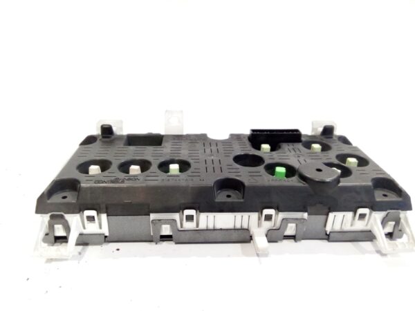 cuadro_instrumentos_8200668082_21774478_renault_modus_grand_modus_f_jp0_1_2_16v_jp0w