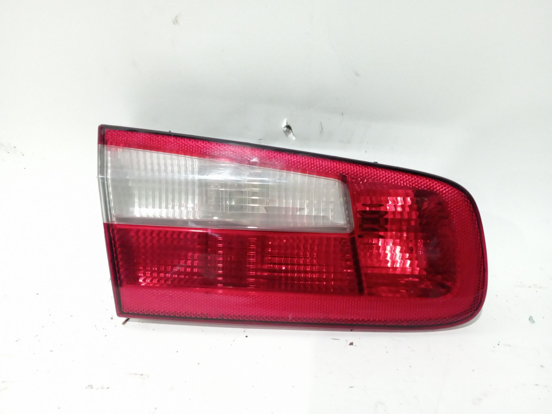 piloto_trasero_izquierdo_interior_8200002475_renault_laguna_ii_bg0_1_2_2_dci_bg0f