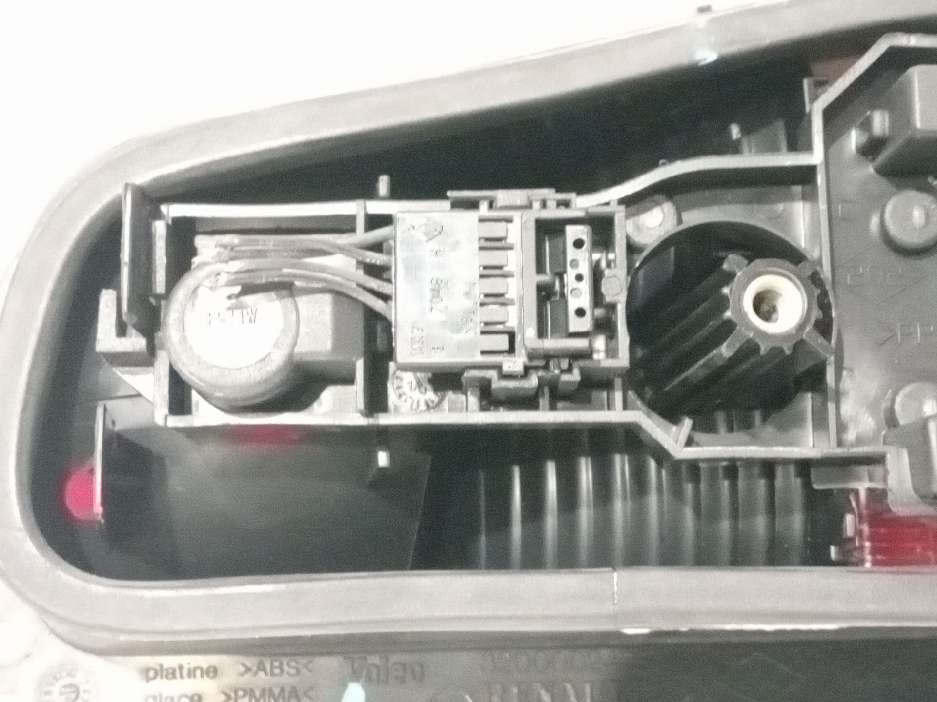 piloto_trasero_izquierdo_interior_8200002475_renault_laguna_ii_bg0_1_2_2_dci_bg0f