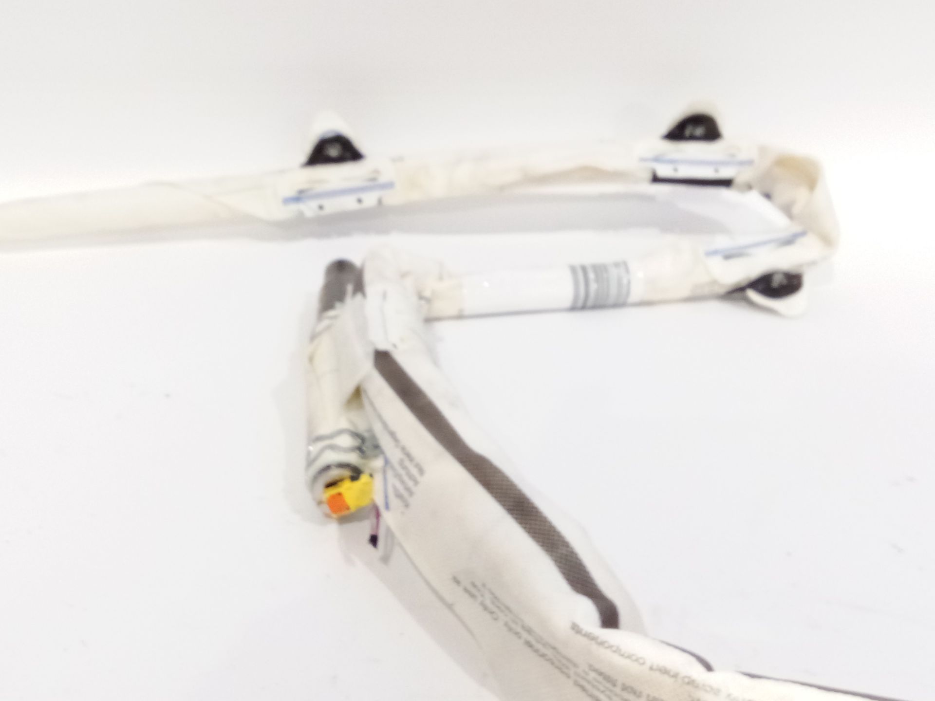 airbag_cortina_delantero_izquierdo_a2468600902_mercedes_benz_clase_b_sports_tourer_w246_w242_b_180_cdi_d_246_212