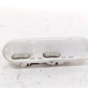 luz_interior_8200439423_renault_kangoo_grand_kangoo_ii_kw0_1_1_5_dci_85_kw0k_kw0l_kw0b