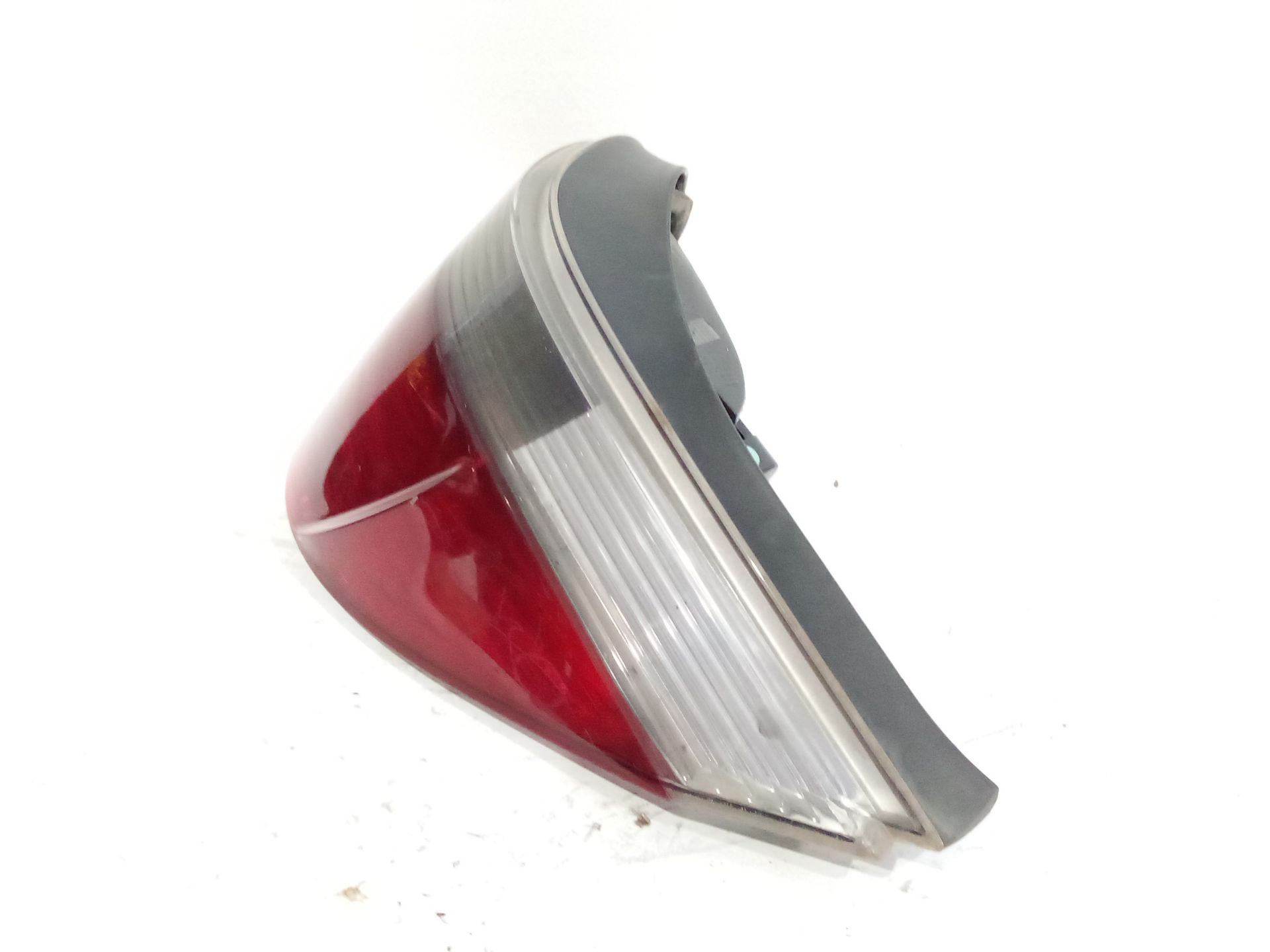 piloto_trasero_derecho_6910768_bmw_5_e60_530_i