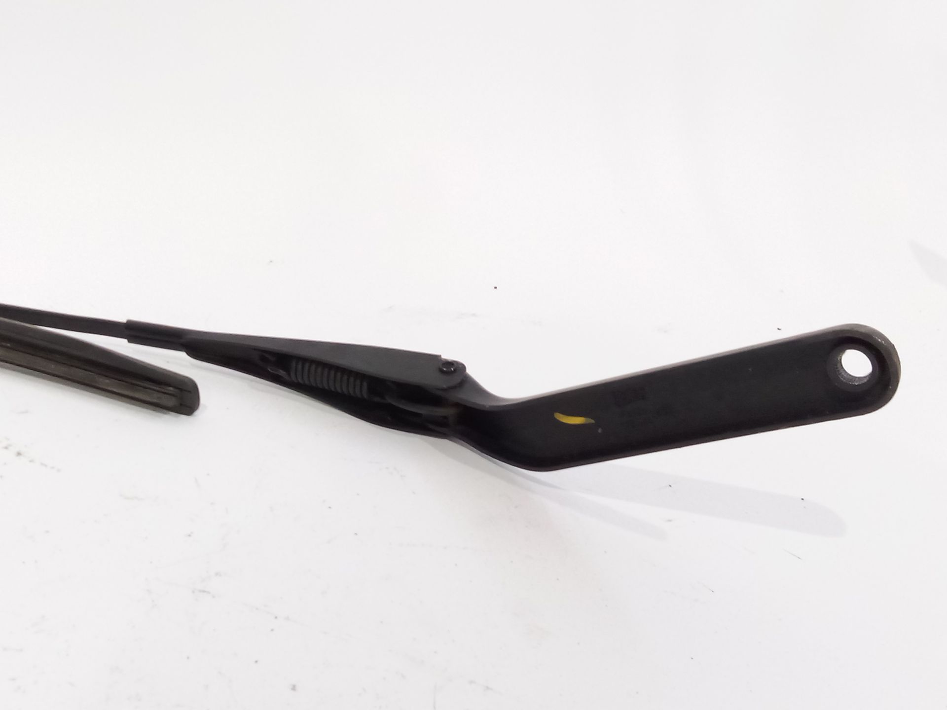 brazo_limpia_delantero_izquierdo_61619450003_bmw_1_e81_116_d