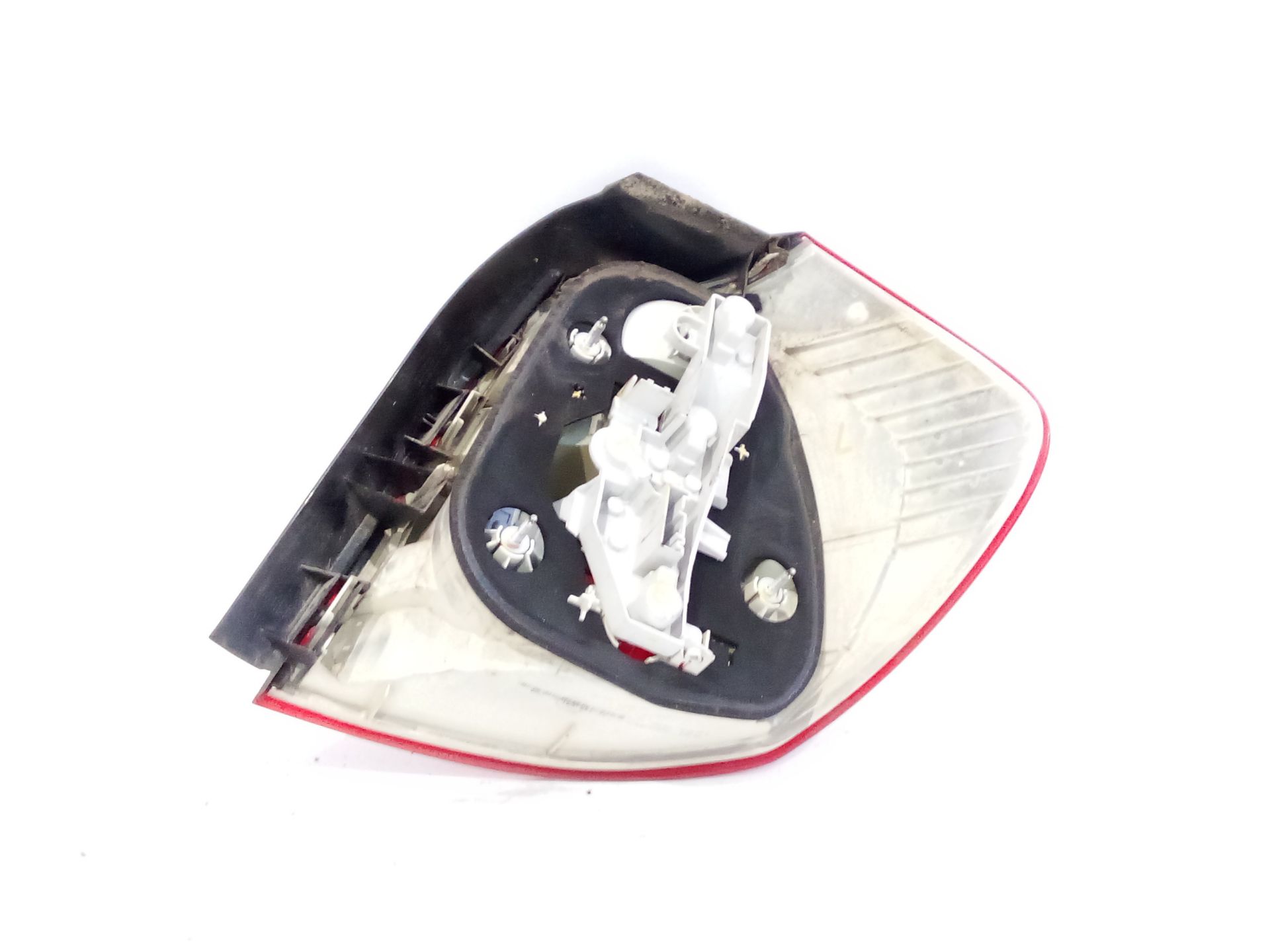 piloto_trasero_izquierdo_223095_bmw_1_e81_116_d