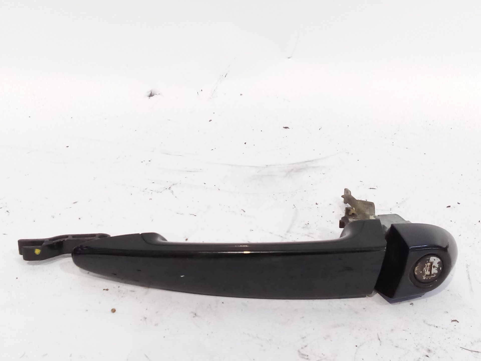 maneta_exterior_delantera_izquierda_51210445181_color_schwarz_2_668_bmw_1_e81_116_d