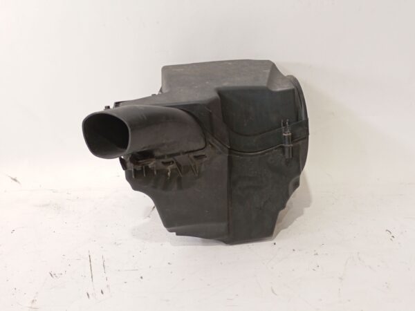 filtro_aire_cv619600dckugaiidm22_0tdci180cvt8ma4x42014_2016_al_de