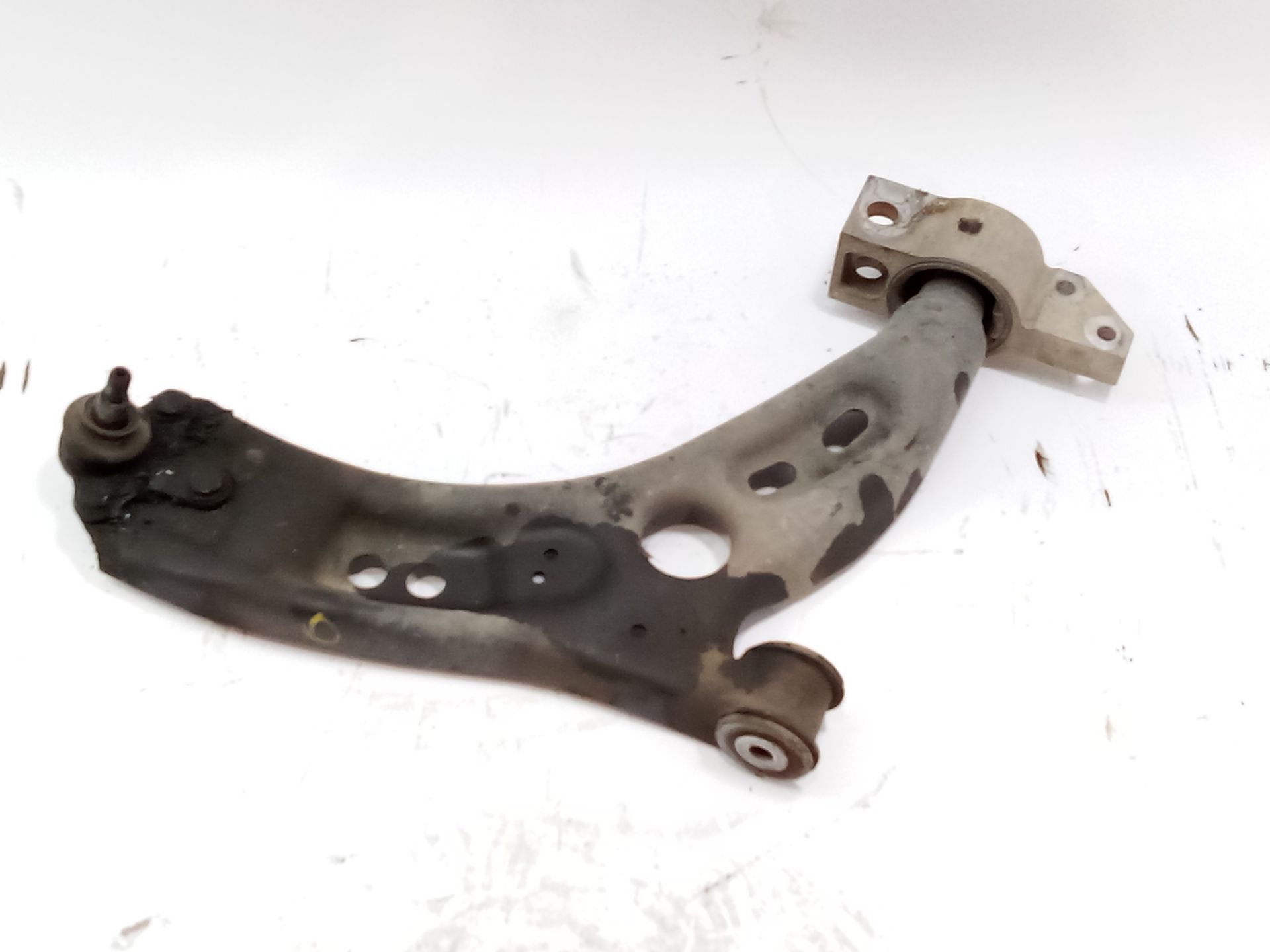 brazo_suspension_inferior_delantero_derecho_1k0407152bc_skoda_octavia_ii_1z3_1_6