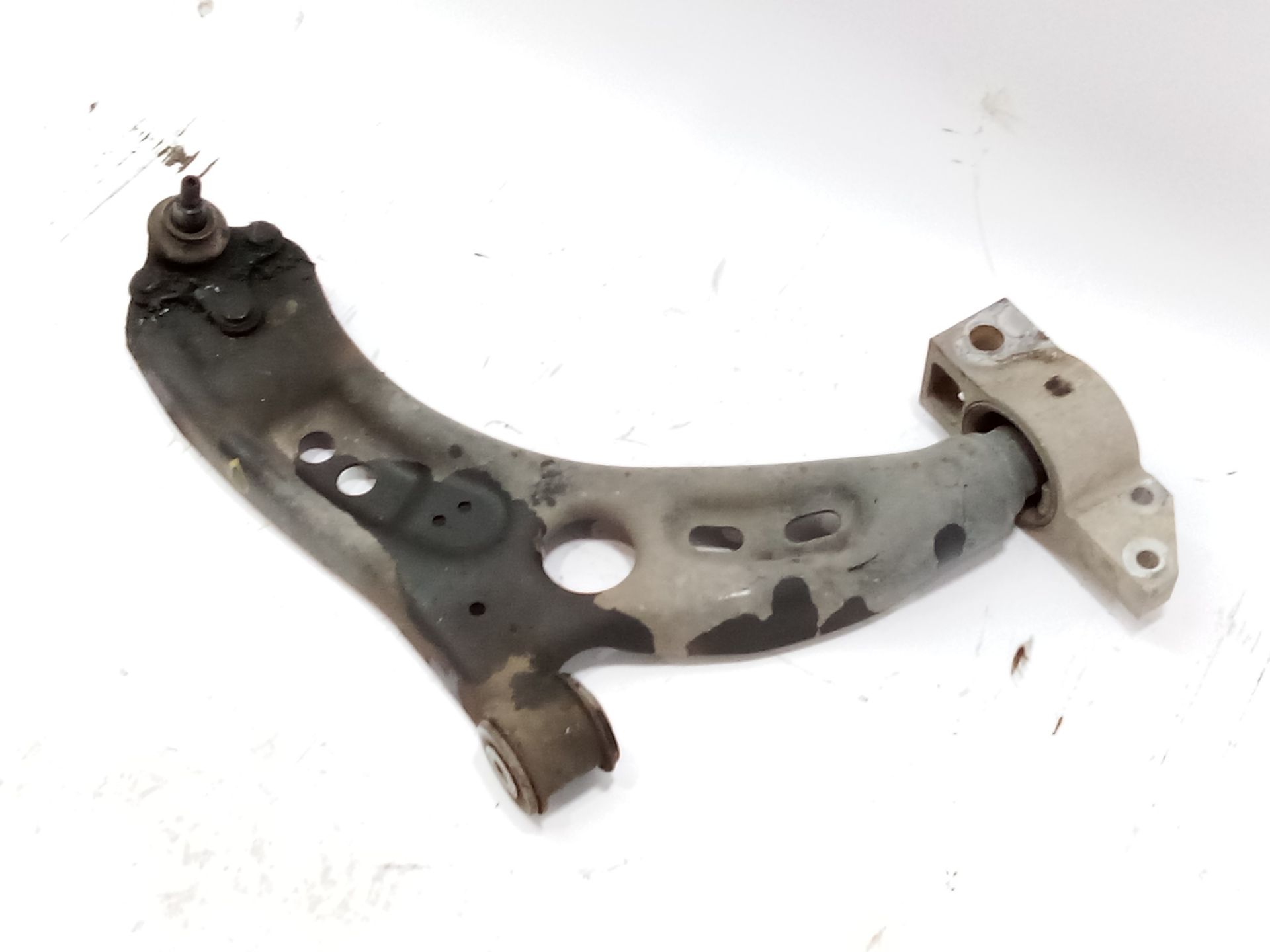 brazo_suspension_inferior_delantero_derecho_1k0407152bc_skoda_octavia_ii_1z3_1_6