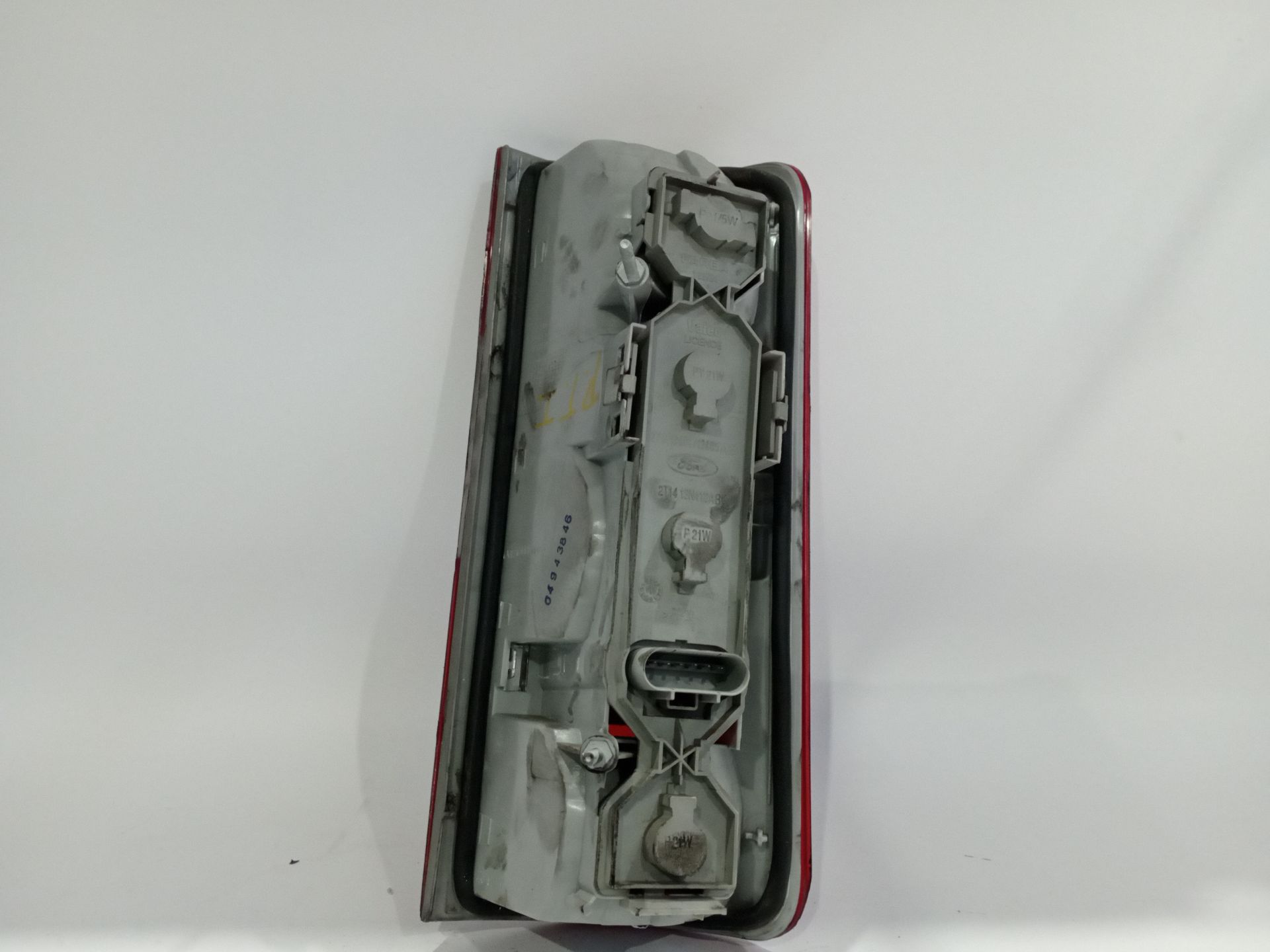 piloto_trasero_izquierdo_exterior_084311965l_ford_transit_connect_p65_p70_p80_1_8_tdci