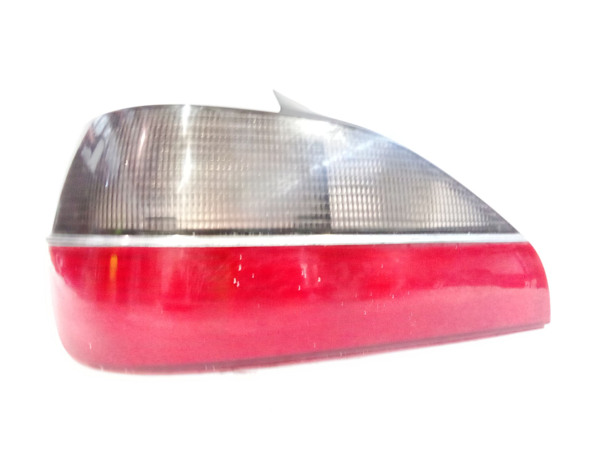 piloto_trasero_izquierdo_peugeot_306_2001_valeo_2322_al_de