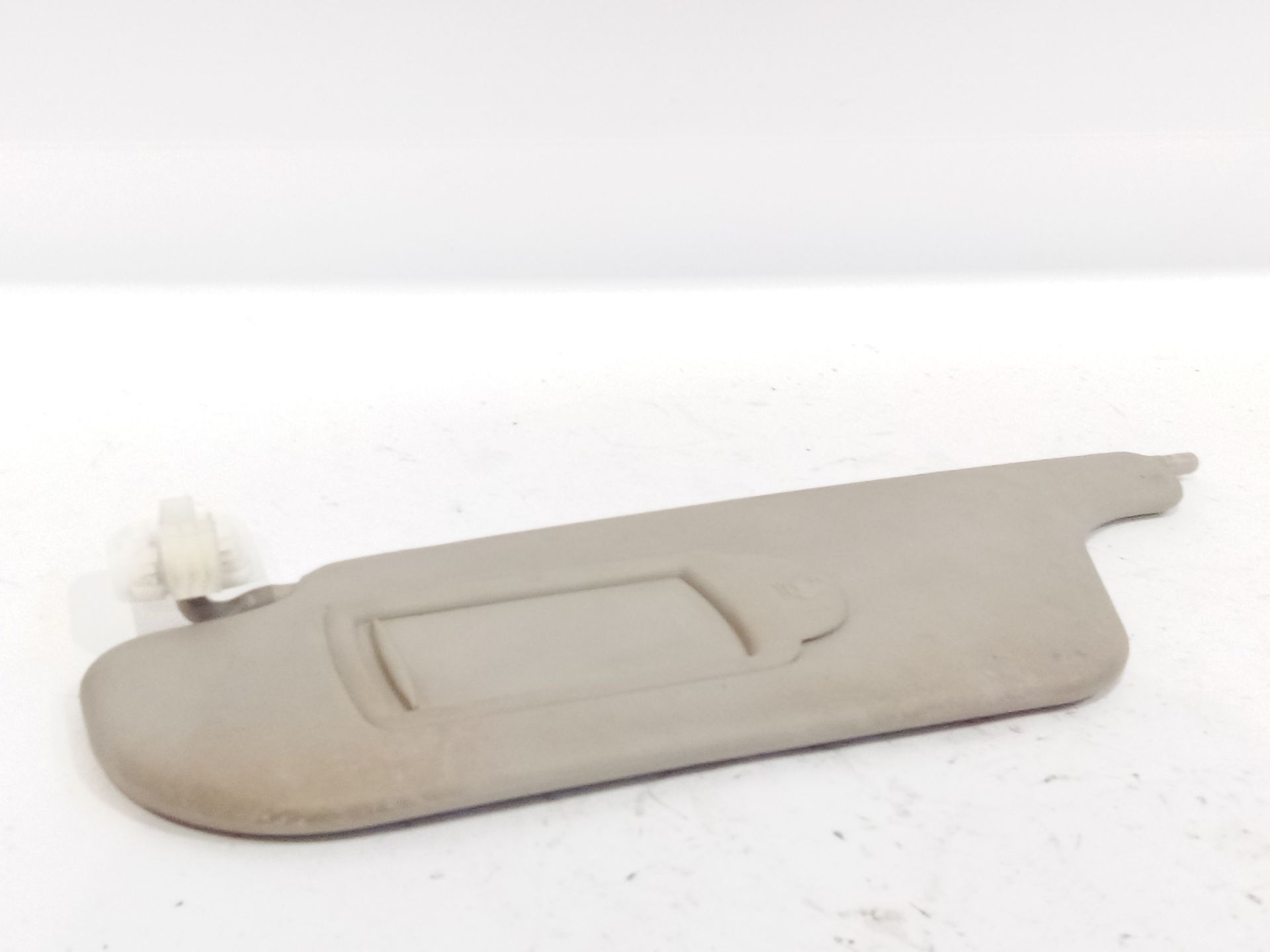 parasol_izquierdo_8200294234_conductor_renault_clio_iii_br0_1_cr0_1_1_5_dci_br17_cr17