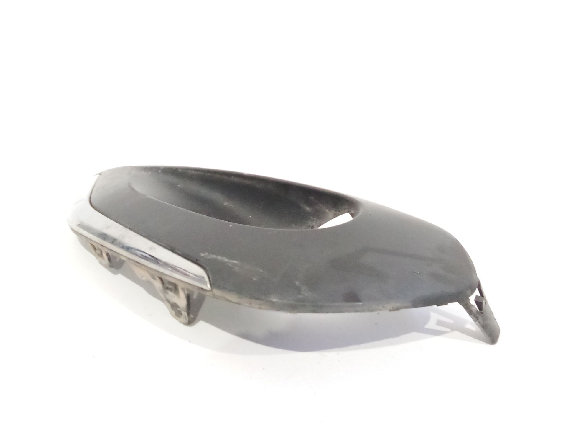 molduras_delanteras_9810738177_peugeot_208_i_ca_cc_1_2_vti_82