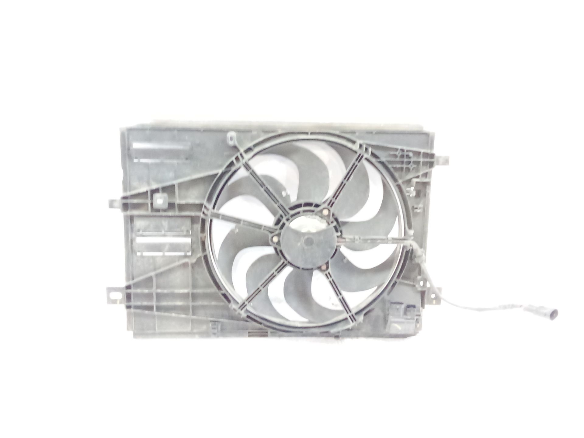 electroventilador_980631580_peugeot_3008_ii_suv_mc_mr_mj_m4_1_5_bluehdi_130