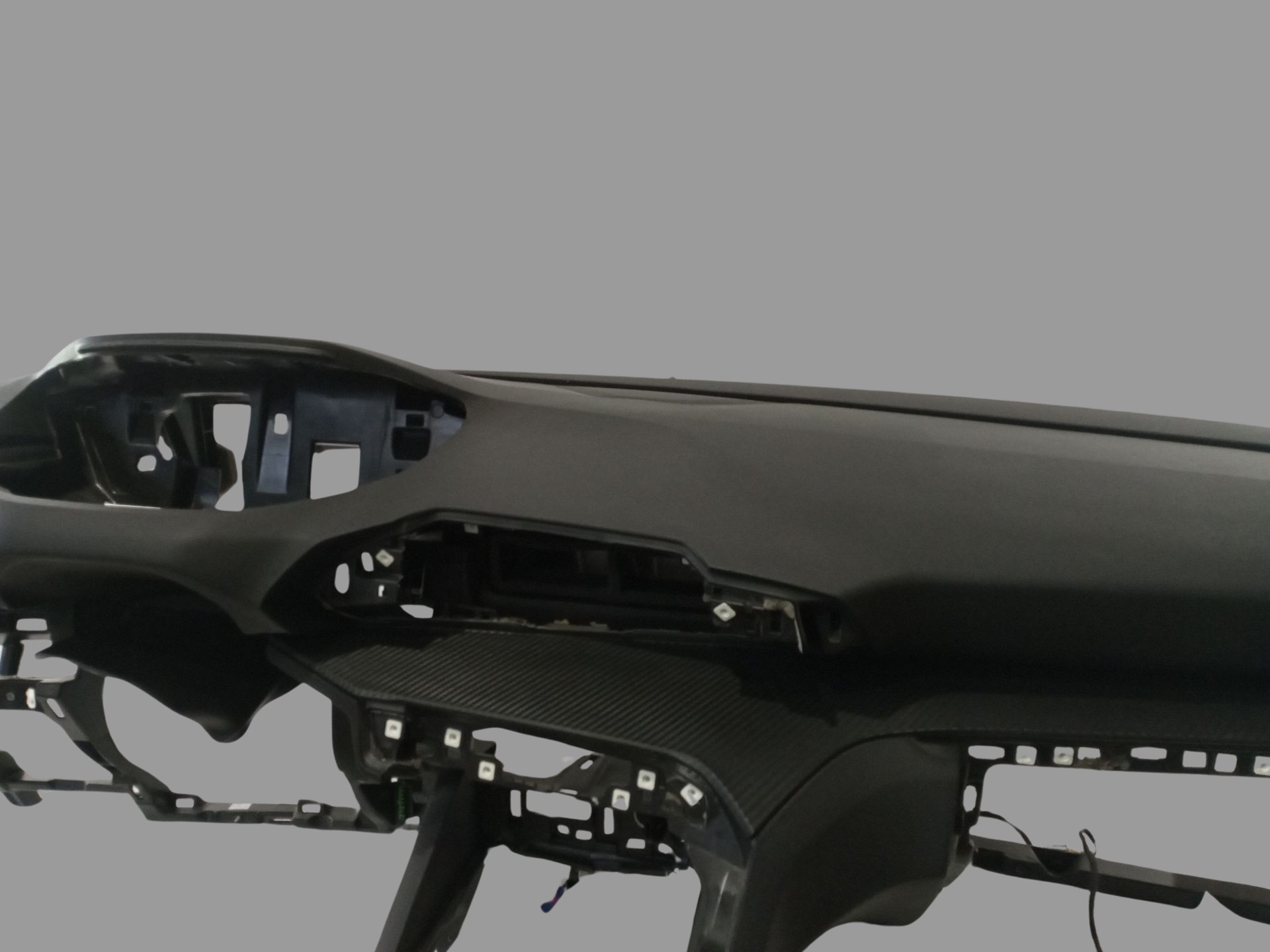 salpicadero_98098326zd_9810439880xx_peugeot_3008_ii_suv_mc_mr_mj_m4_1_5_bluehdi_130