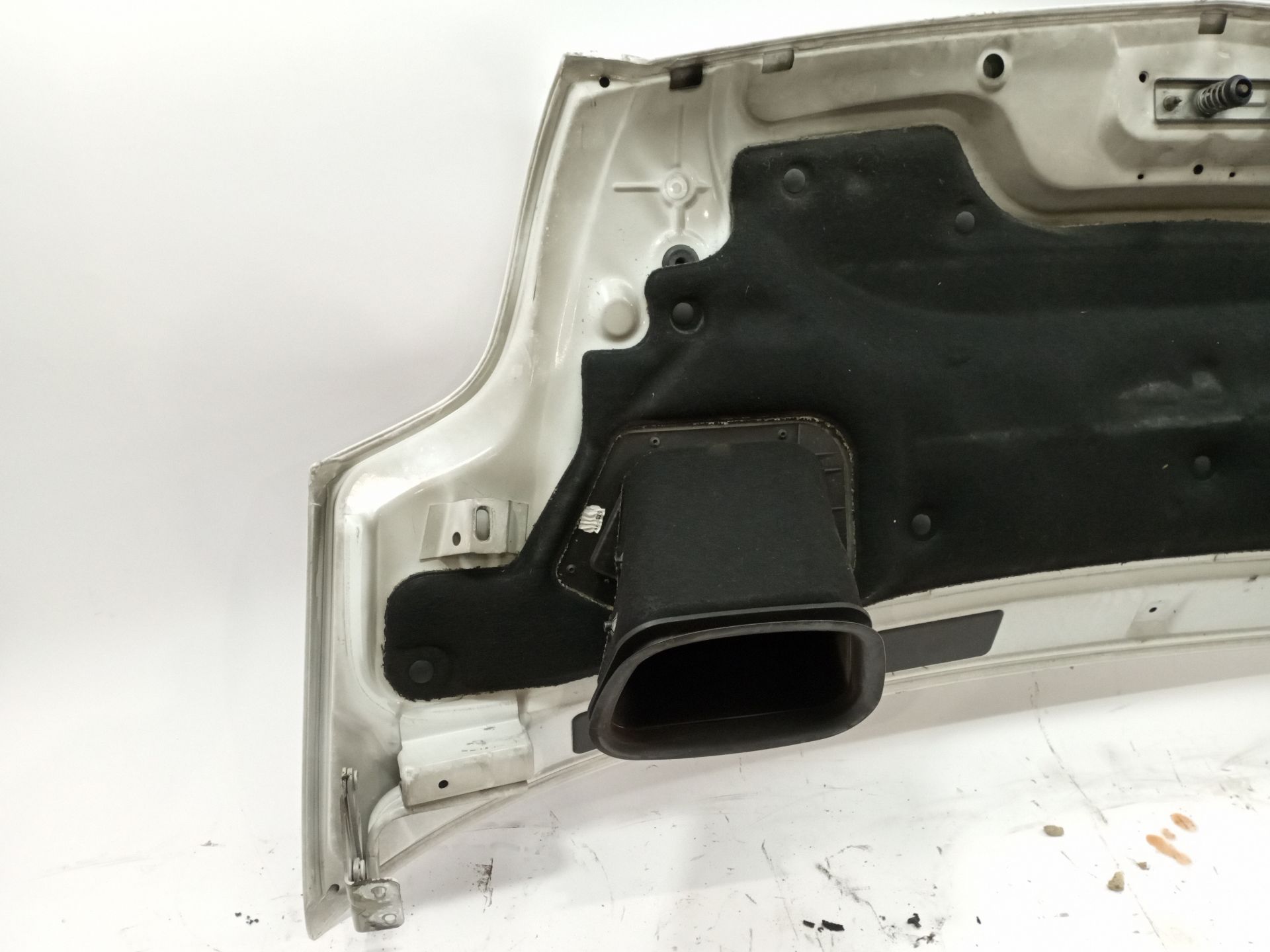 capot_7751474717_color_carroceria_o389_ice_white_bc_renault_master_ii_furgoneta_fd_2_5_dci_120